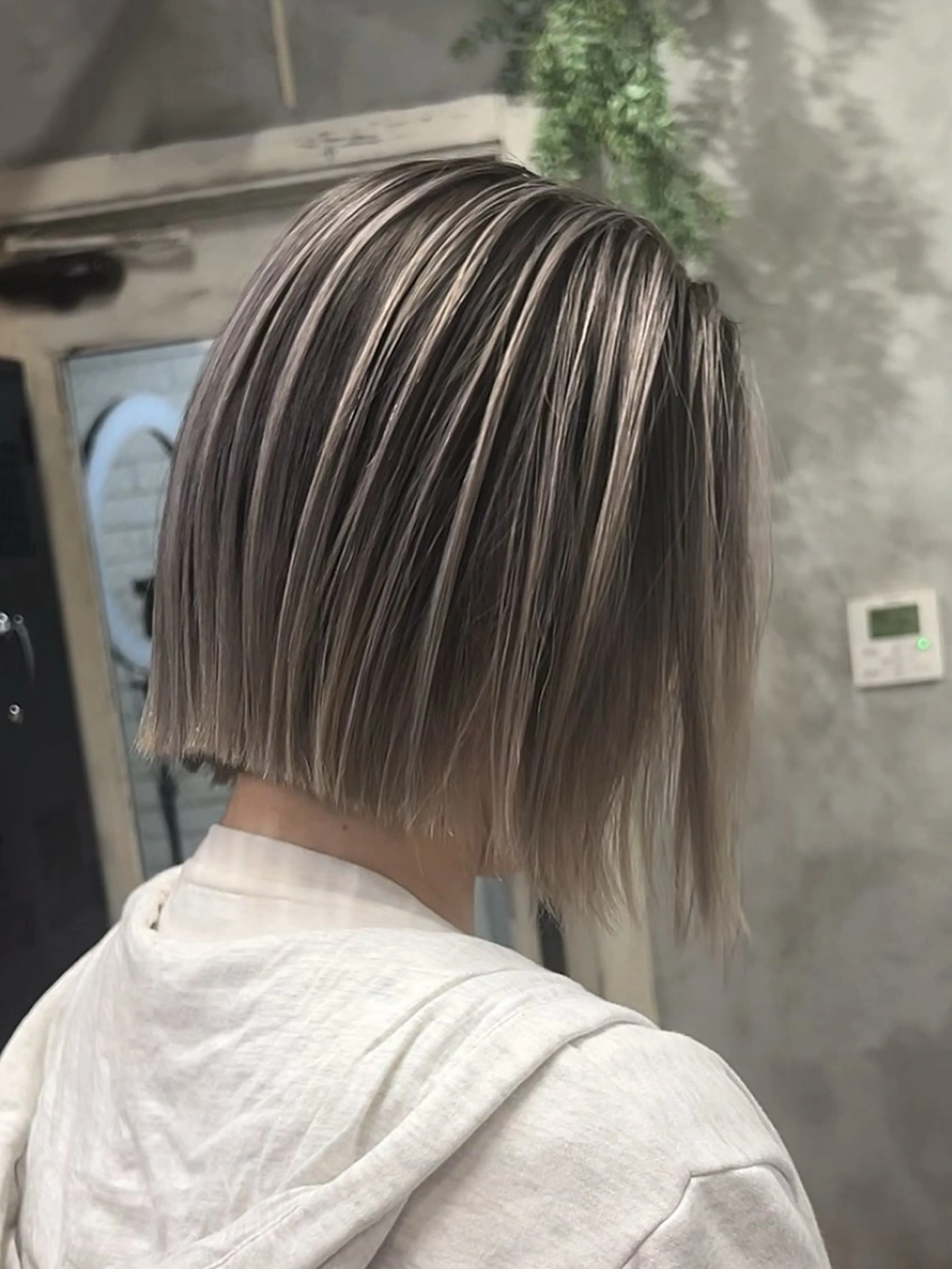 赤字覚悟！ミニモ限定価格🙏カット込み‪✂︎‬バレイヤージュ(ケアブリーチ)➕プレミアムトリートメントの写真