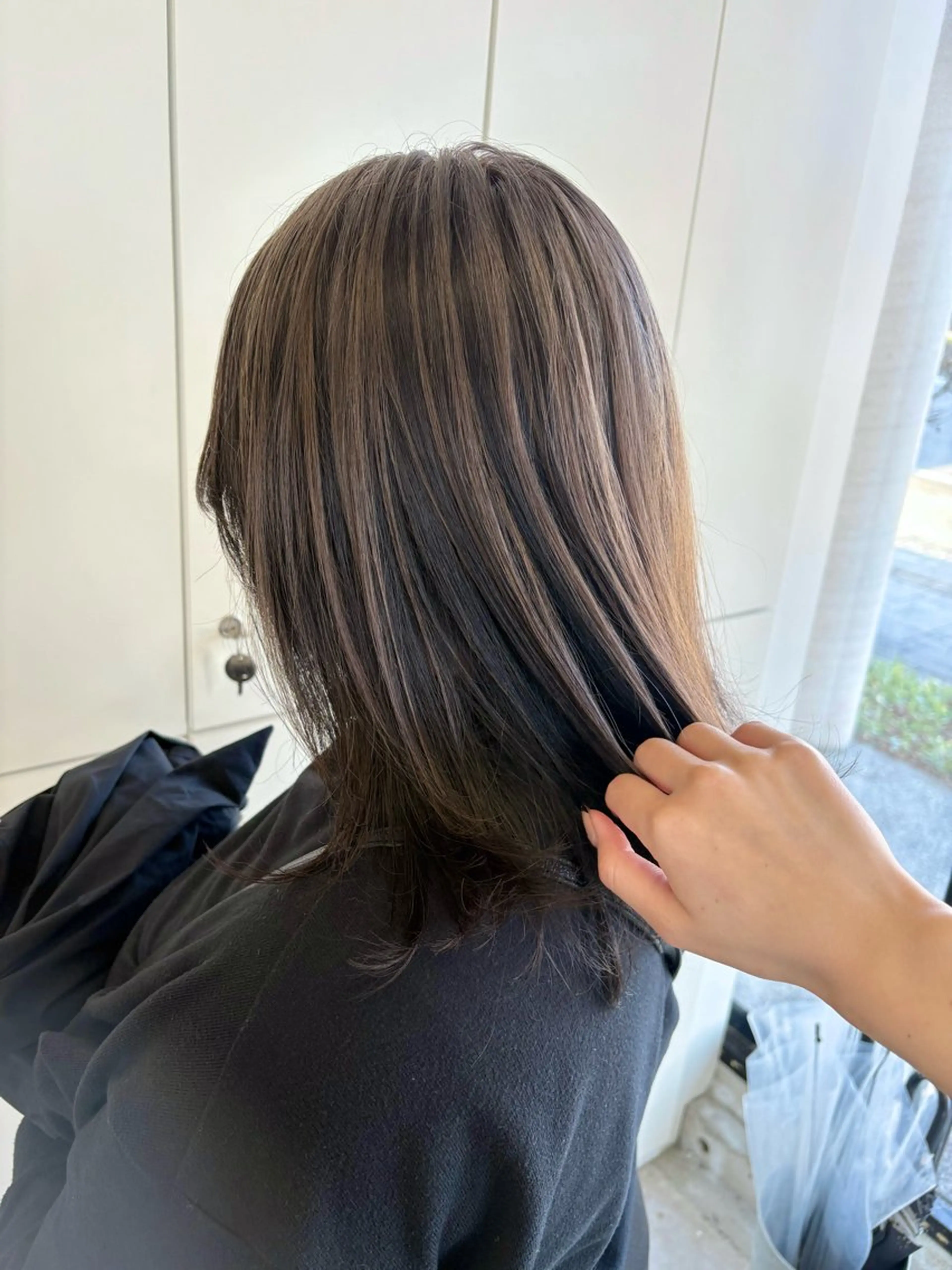 ミディアム カラー デザインカラー ヘアカラー LOMARLIE / 𝐂𝐇𝐈𝐊𝐀のヘアスタイル