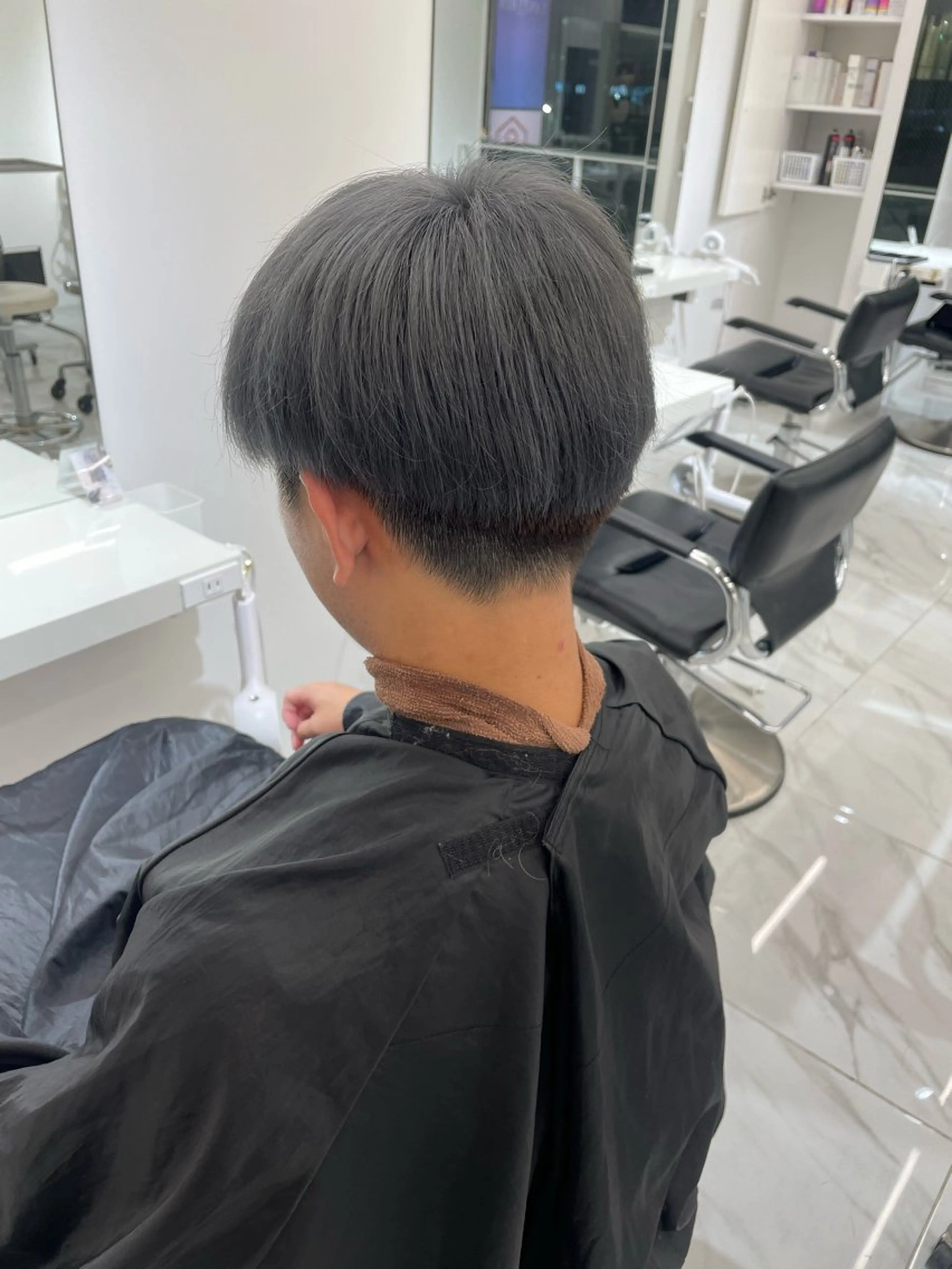 カラー メンズ シルバー ヘアカラー 🩶大人韓国ヘア 渋谷/Satsukiのヘアスタイル