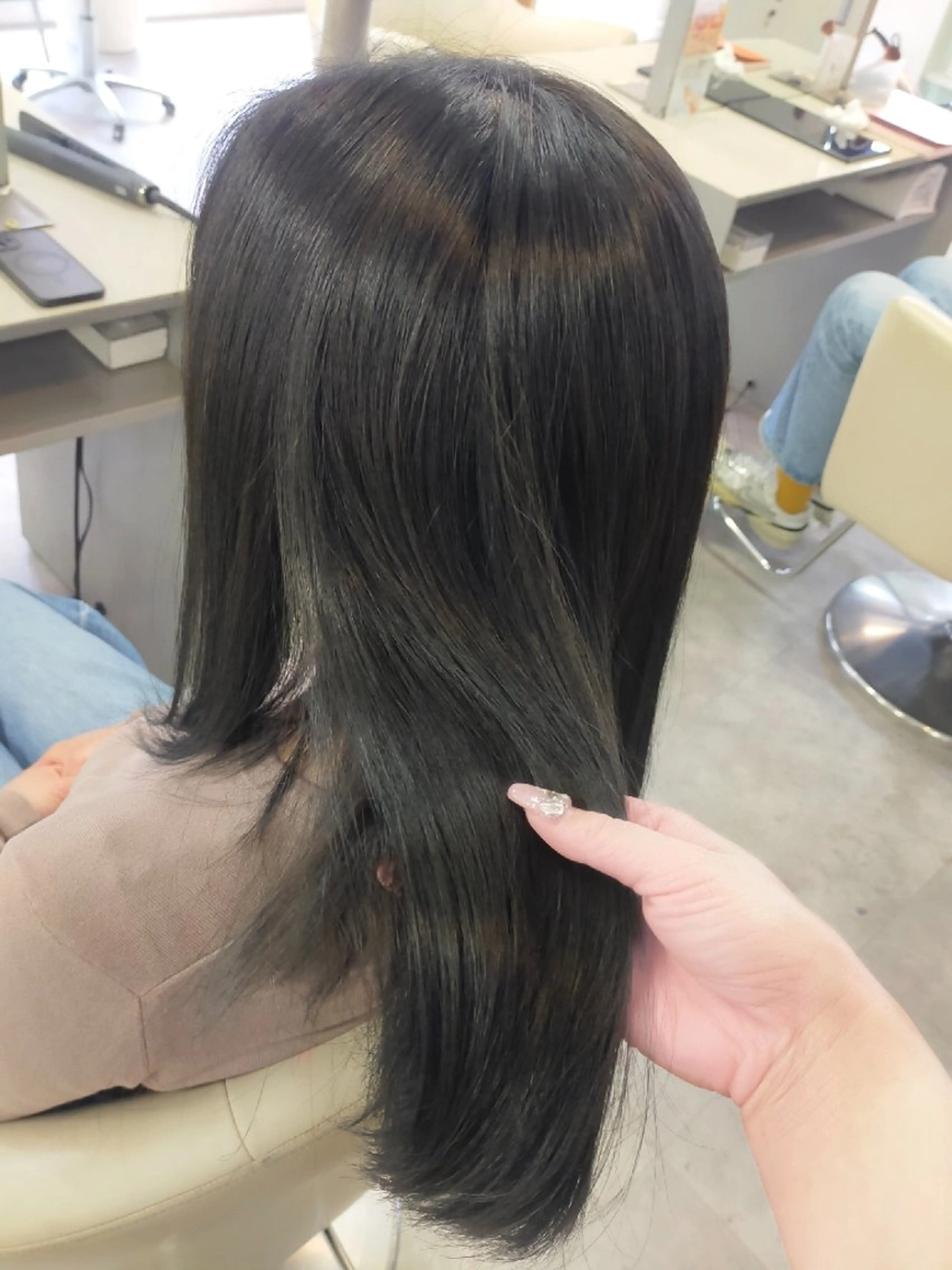 カラー ヘアカラー トリートメント SiLO 🎀 𝕂𝕒𝕟𝕟𝕒のヘアスタイル