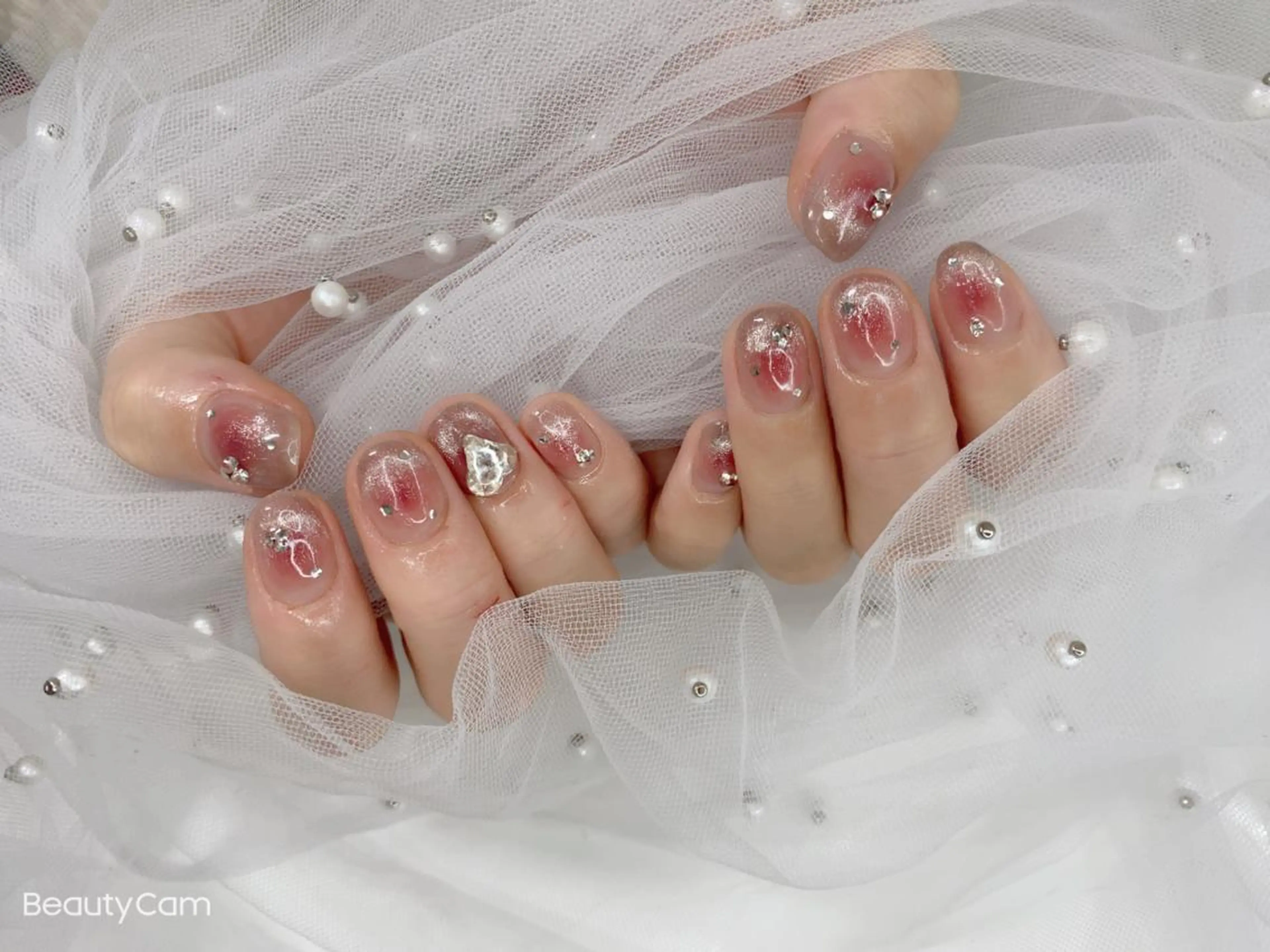 ネイル I-nailロング /ワンホン/キラキラのネイルデザイン