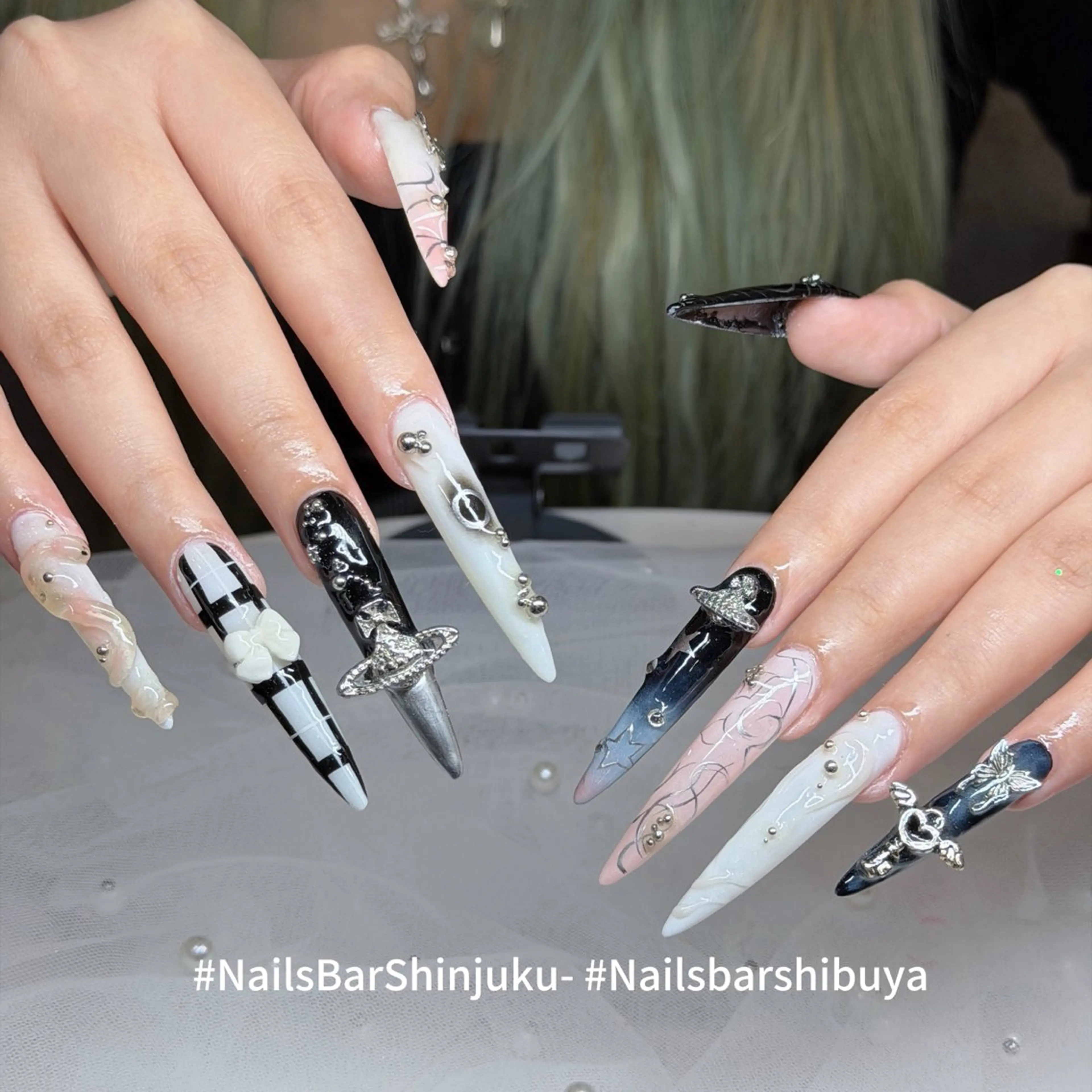 ネイル 長さ出し フレンチネイル ジェルネイル 韓国ネイル ロングネイル NAILS BAR SHINJUKUのネイルデザイン