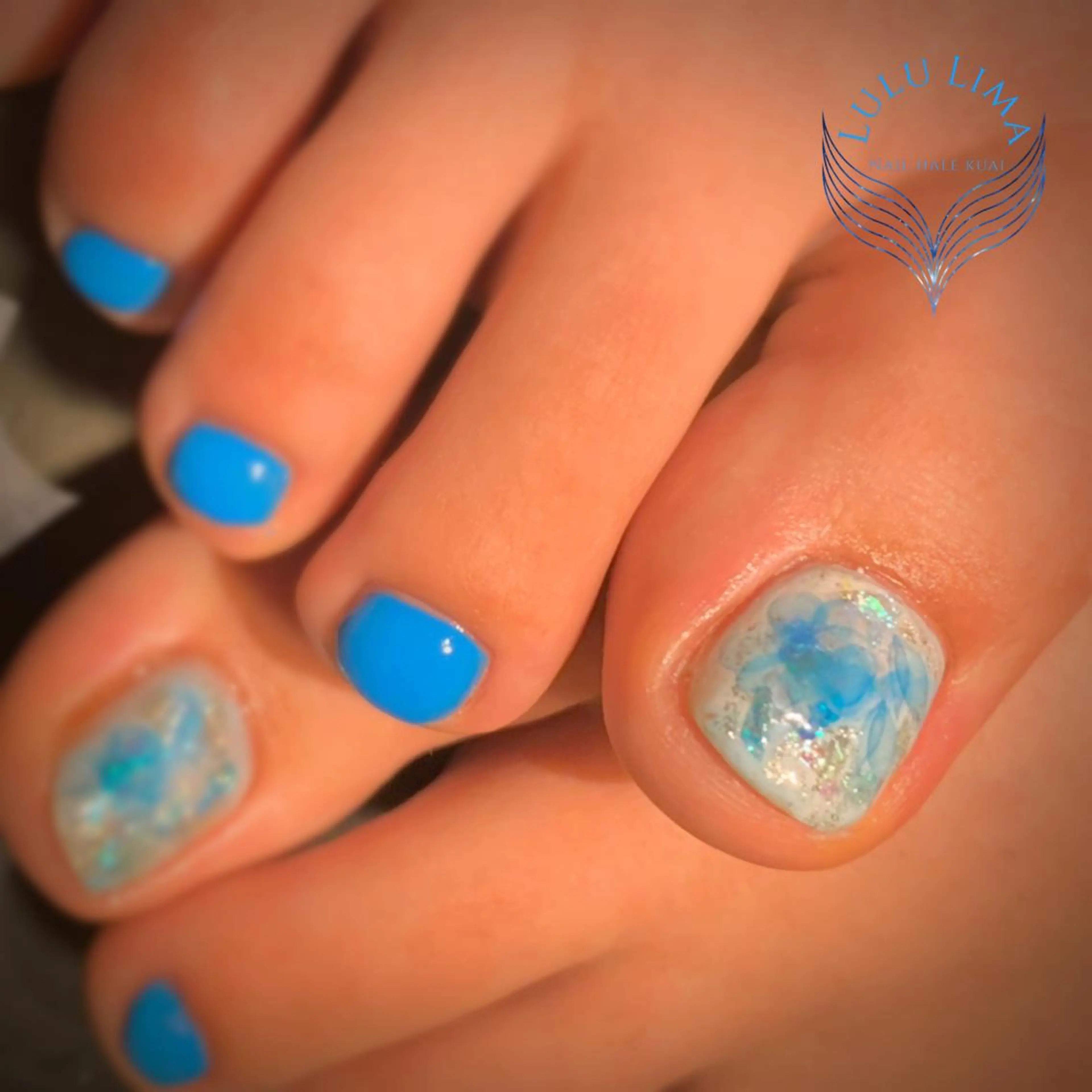 ネイル ハンドネイル フットネイル LULU LIMAのネイルデザイン