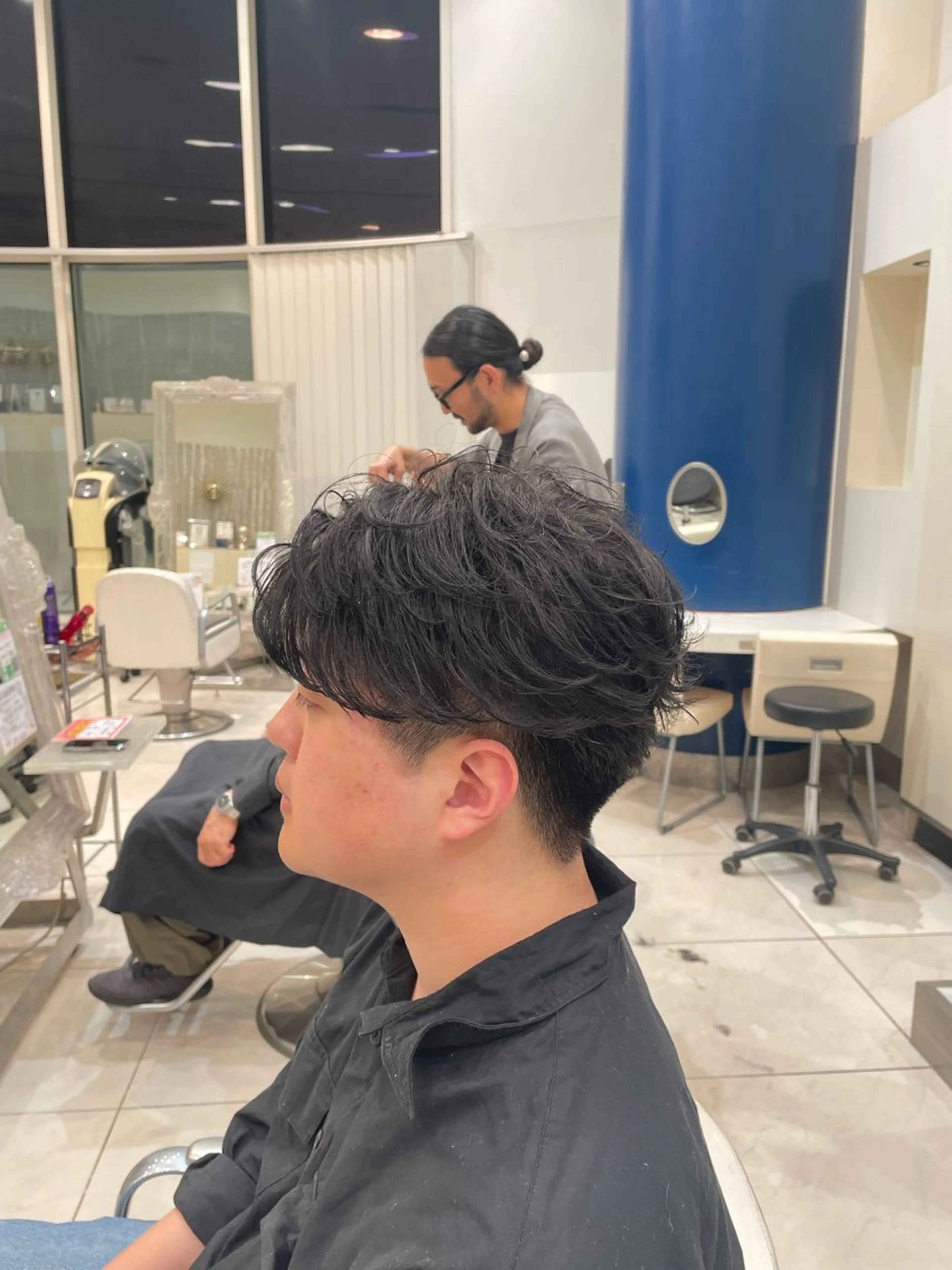 ショート パーマ メンズ カット パーマ トリートメント メンズパーマ特化 真栄平有希のヘアスタイル