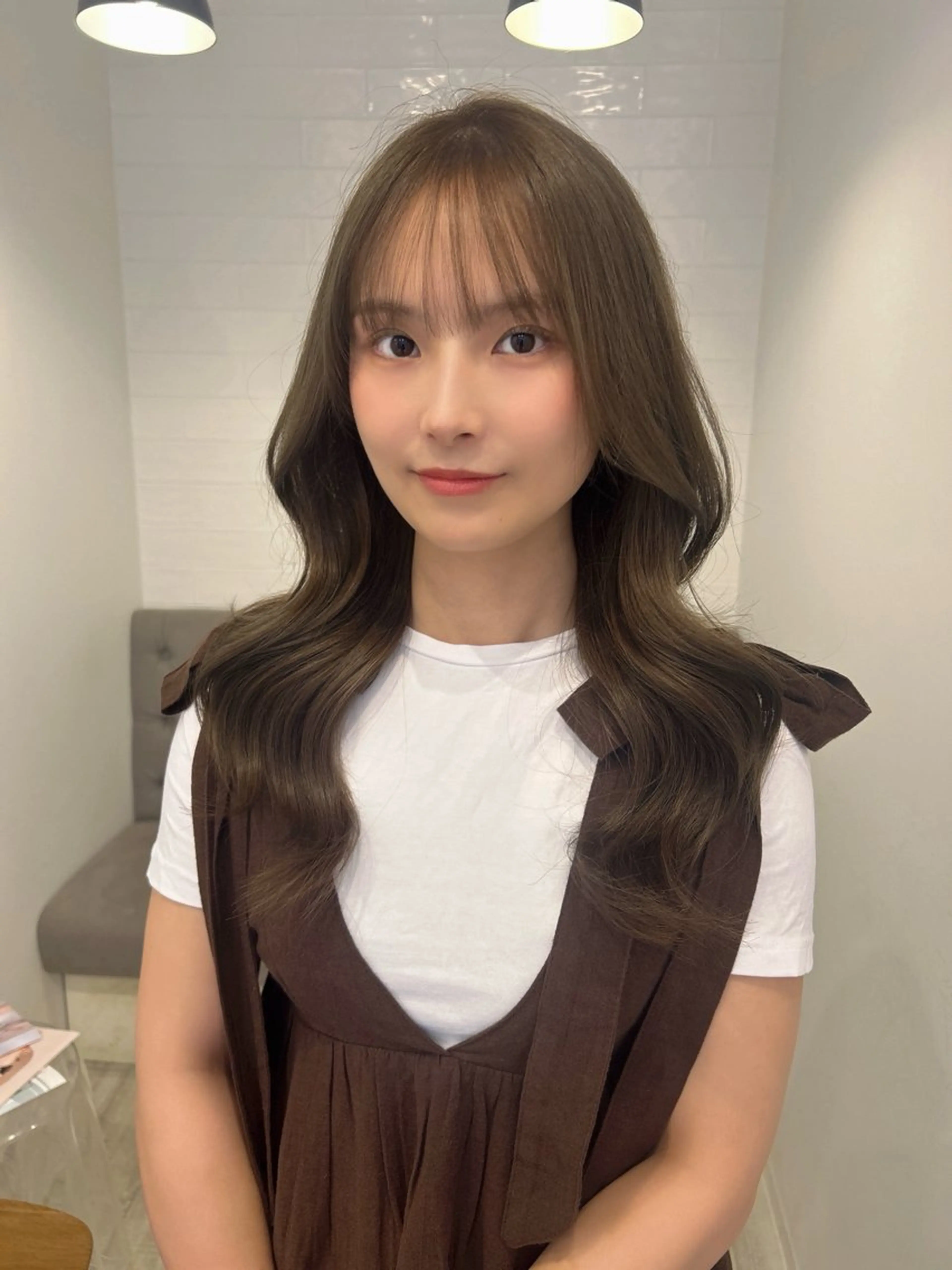 ロング カラー ベージュカラー ブリーチ 透明感カラー ヘーゼル ブリーチなしカラー カット ヘアカラー トリートメント レイヤーカット/長岡 グレージュ/マユ🎀のヘアスタイル