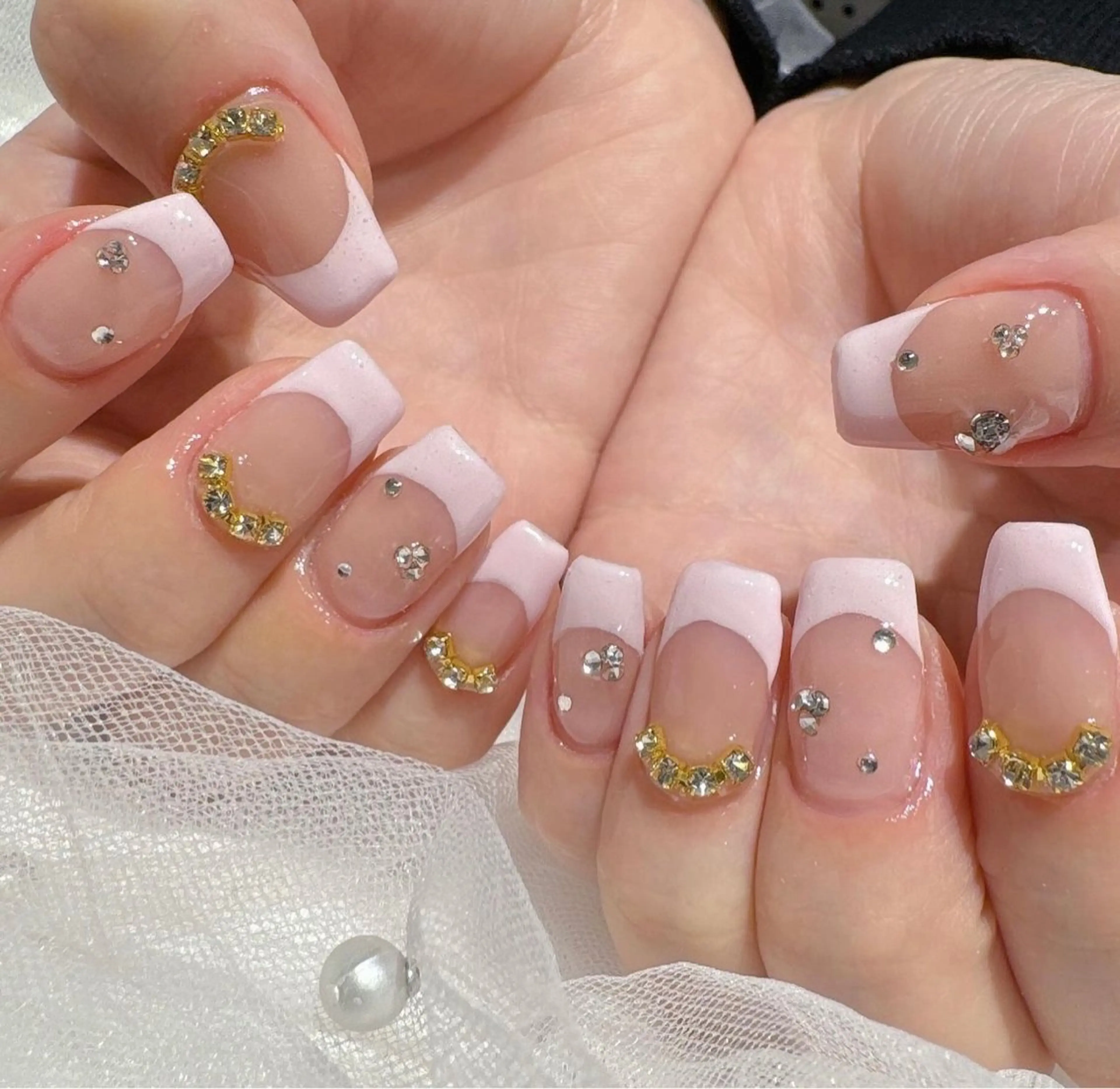 ネイル Miouミオン ネイルサロンのネイルデザイン