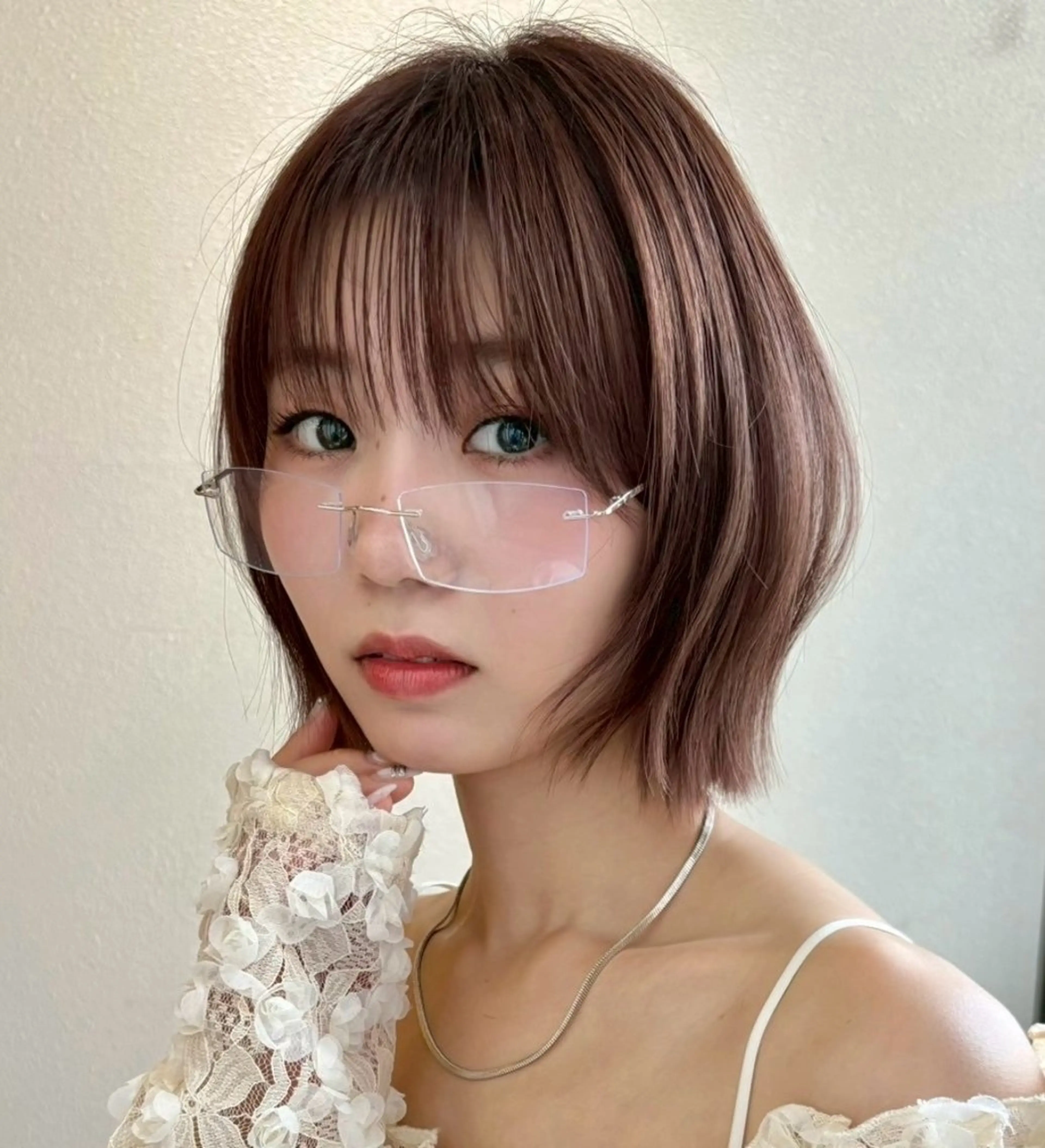 ショート カラー 切りっぱなしボブ ブリーチ ブリーチなしカラー ボブ 顔周りカット カット ヘアカラー 巻ける縮毛矯正/ボブ 小顔カット大和田拓夢のヘアスタイル