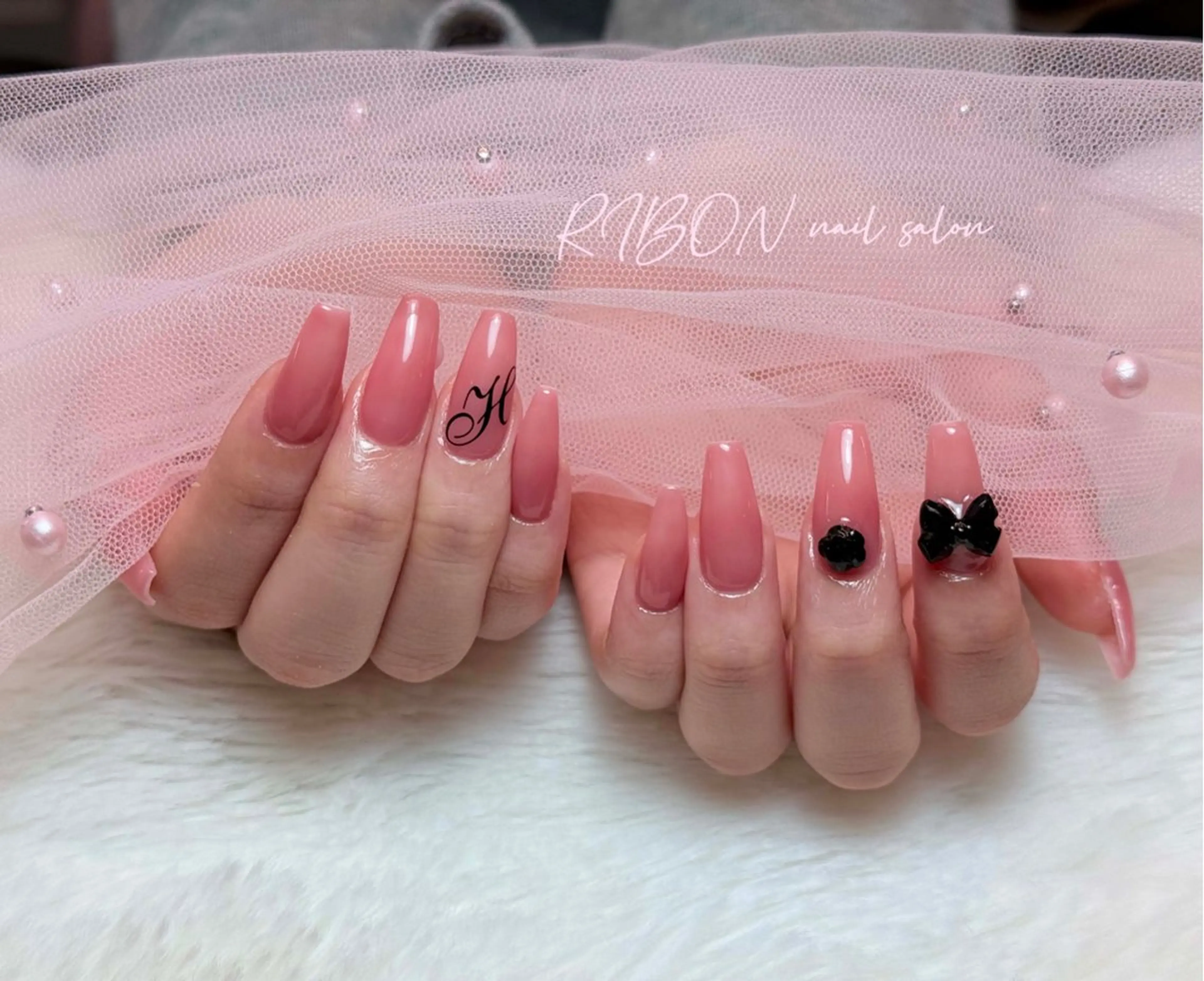 ネイル チークネイル 長さ出し フレンチネイル ジェルネイル グラデーション ハンドネイル RIBON nail 高田馬場のネイルデザイン