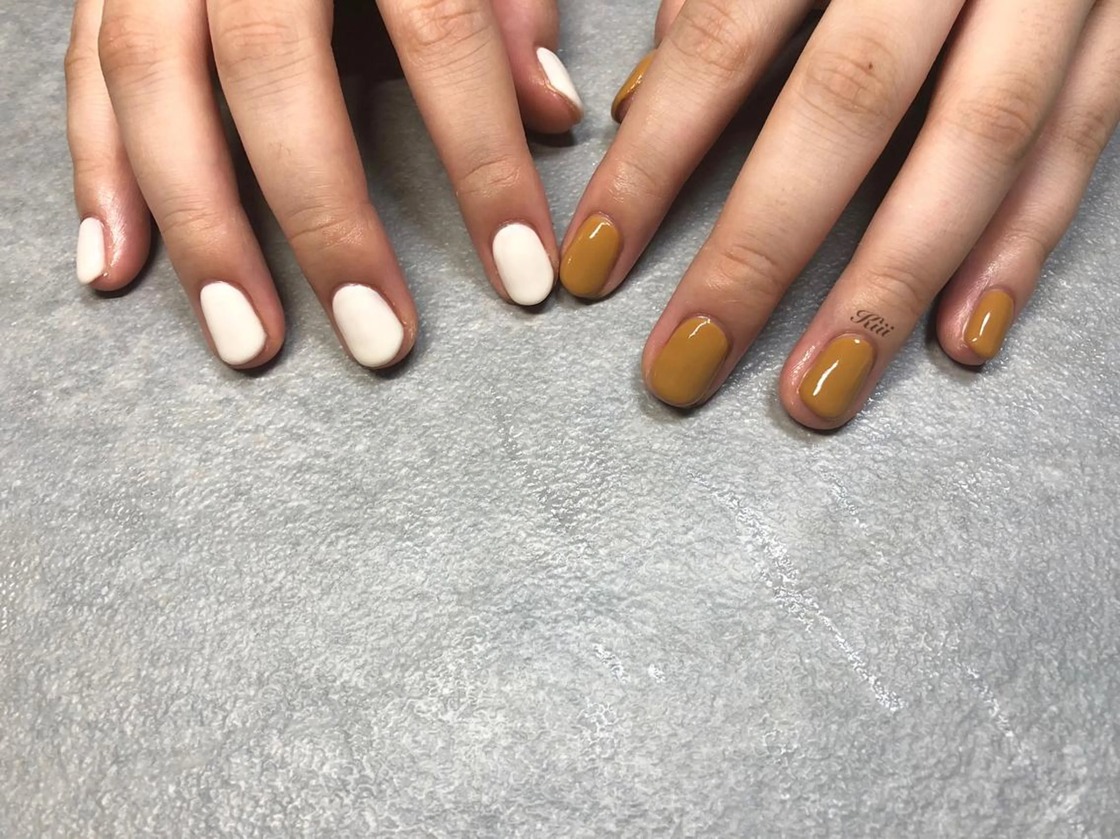 ネイル ハンドネイル フットネイル kiii.__ ✴︎*のネイルデザイン