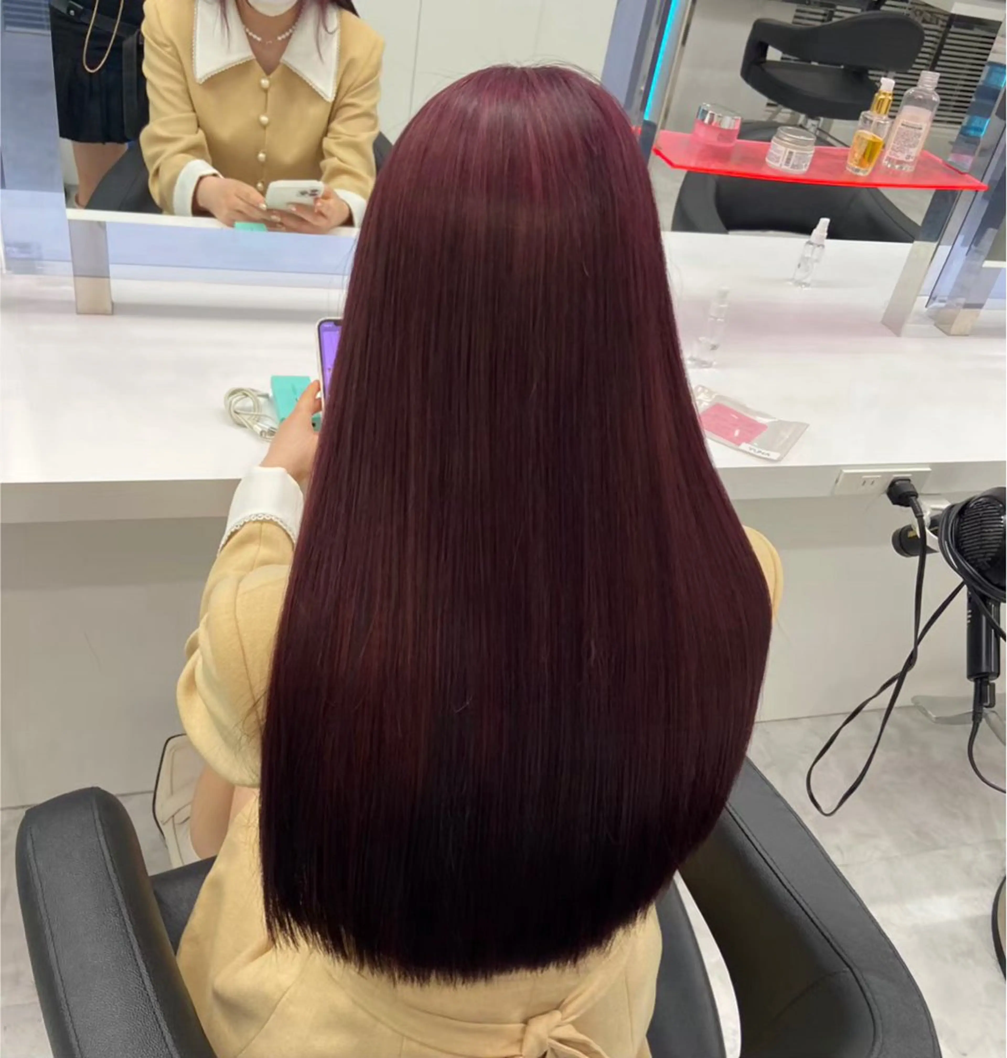 セミロング カラー ヘアアレンジ ブリーチ 透明感カラー ブリーチなしカラー 髪質改善 似合わせカット 🫧モテる💗ダメー ジレスハイトーン🫧のヘアスタイル