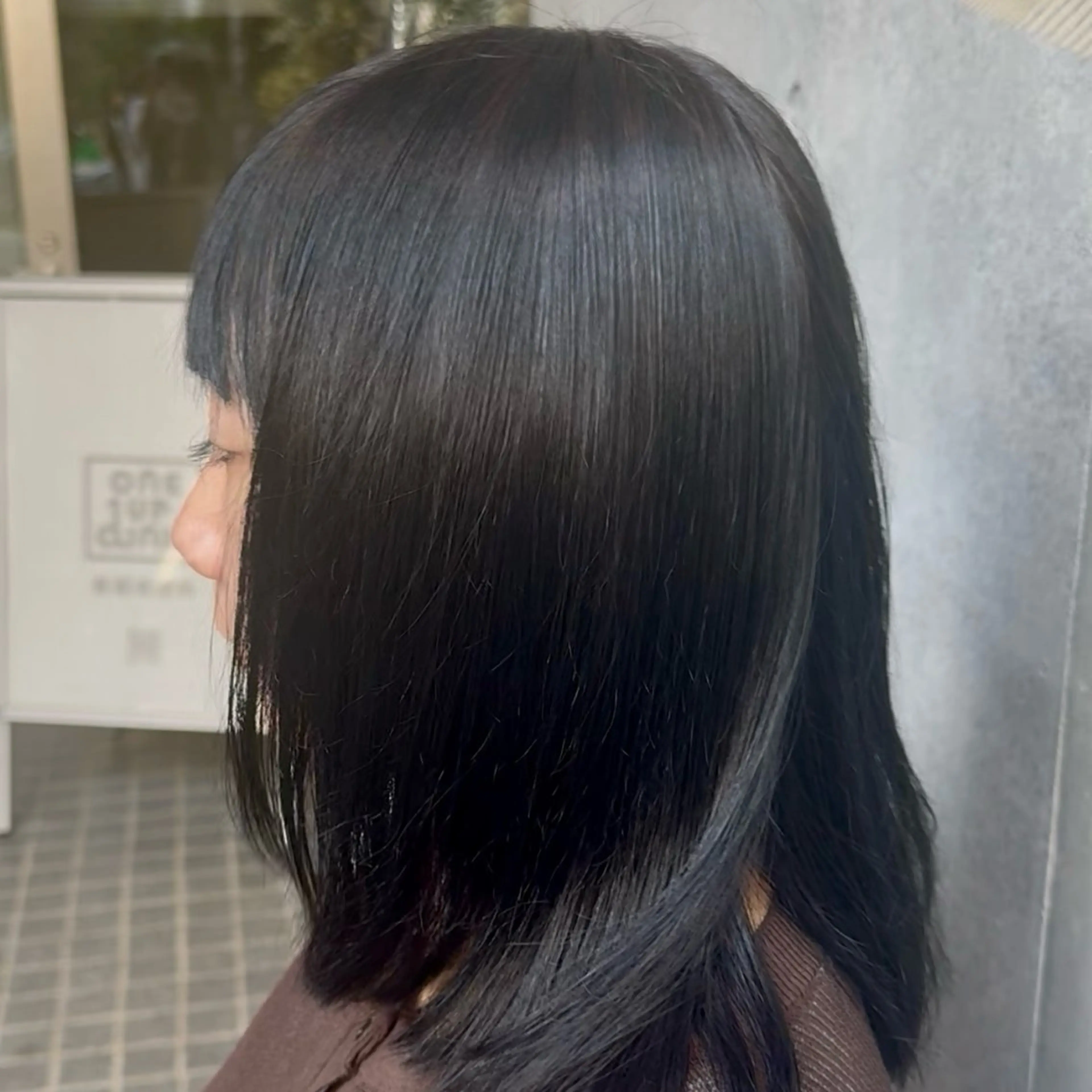 セミロング カラー 黒髪 ブリーチ アニメオタク美容師/ メンズ特化/僚汰のヘアスタイル