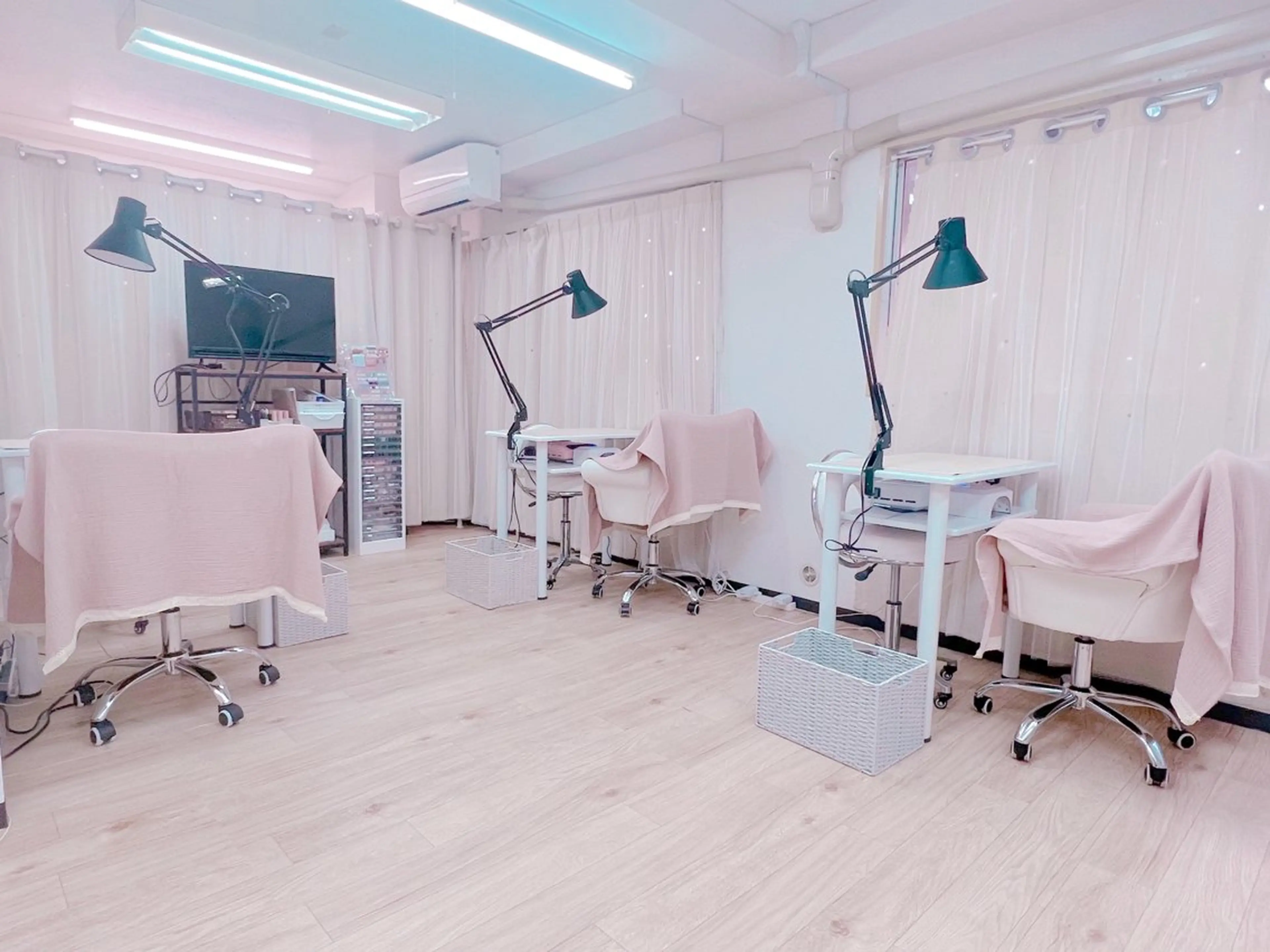 ネイル lucky nail 歌舞伎町のネイルデザイン