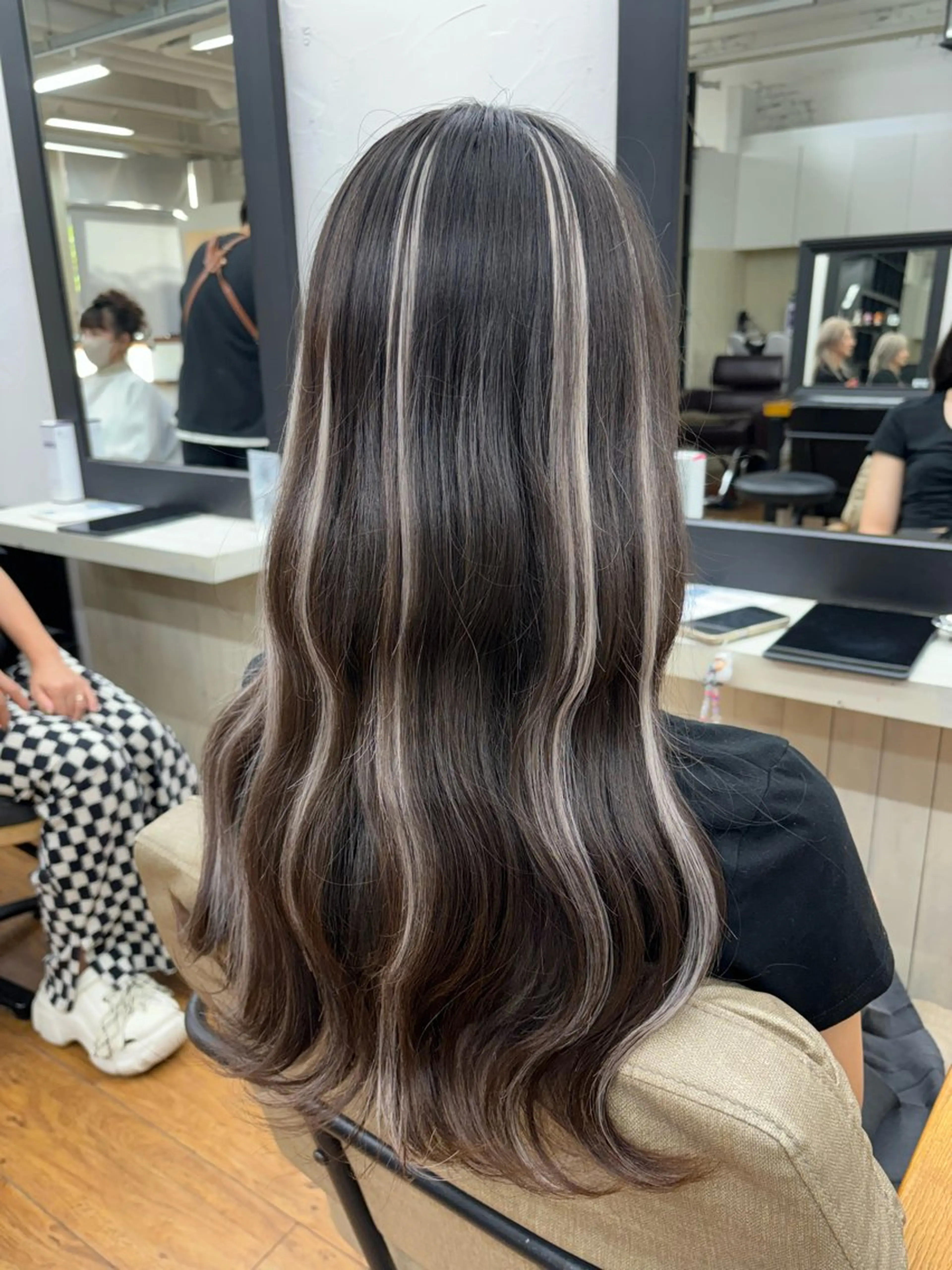 ロング 香野 優子のヘアスタイル