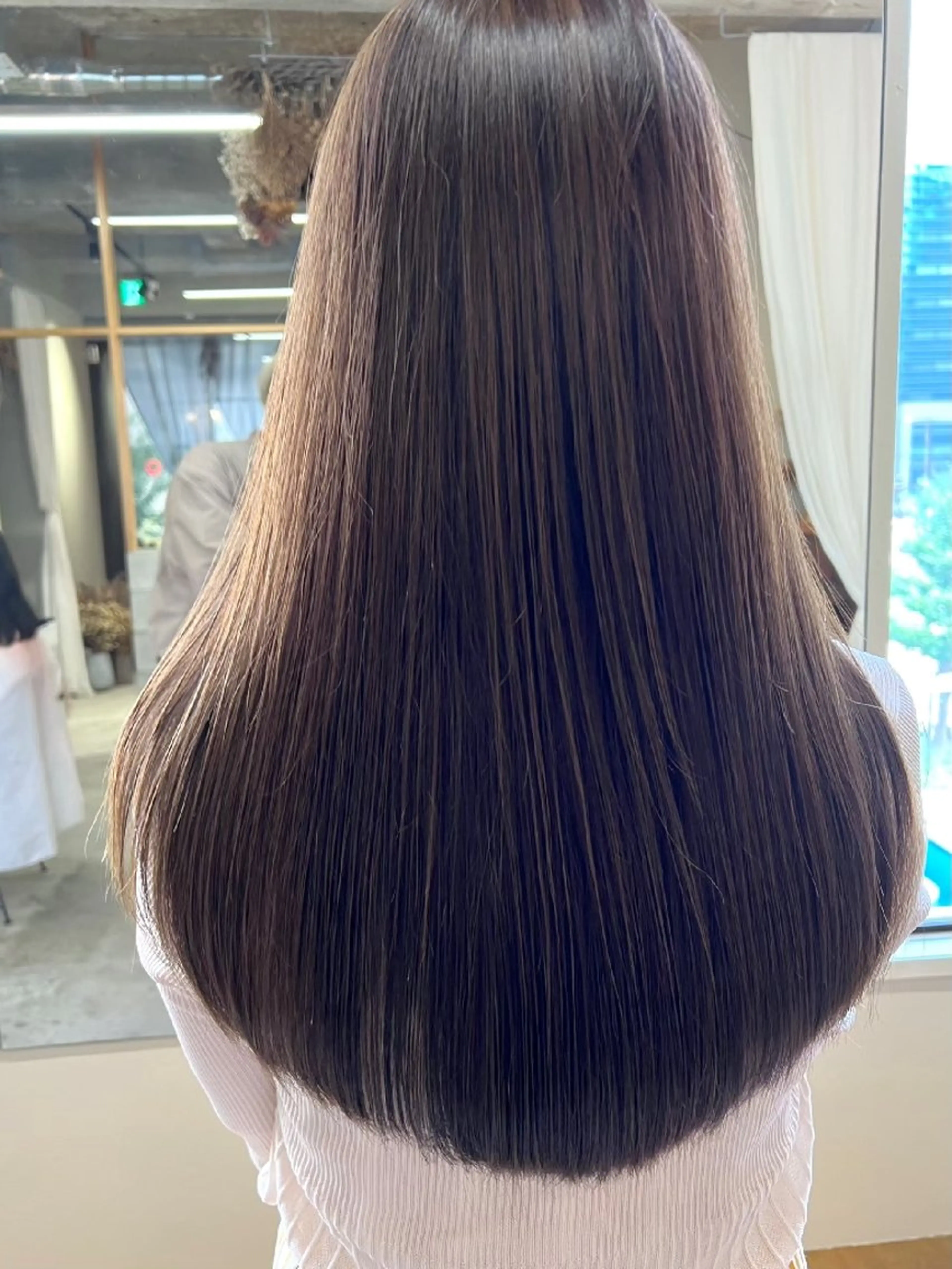 カラー 🌸花屋併設🌸石垣 友基のヘアスタイル