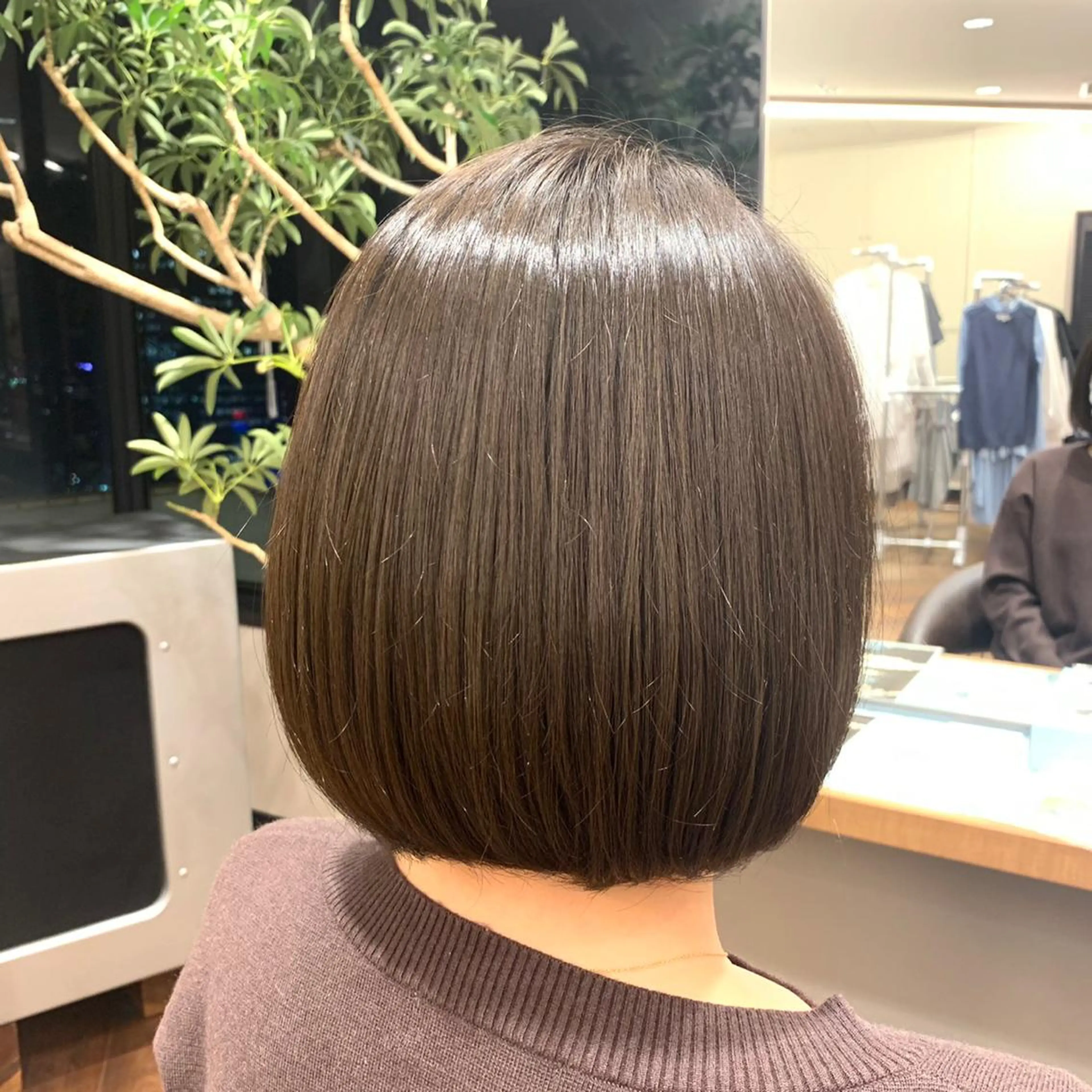 ショート レイヤー/グレージュ メンズパーマのヘアスタイル