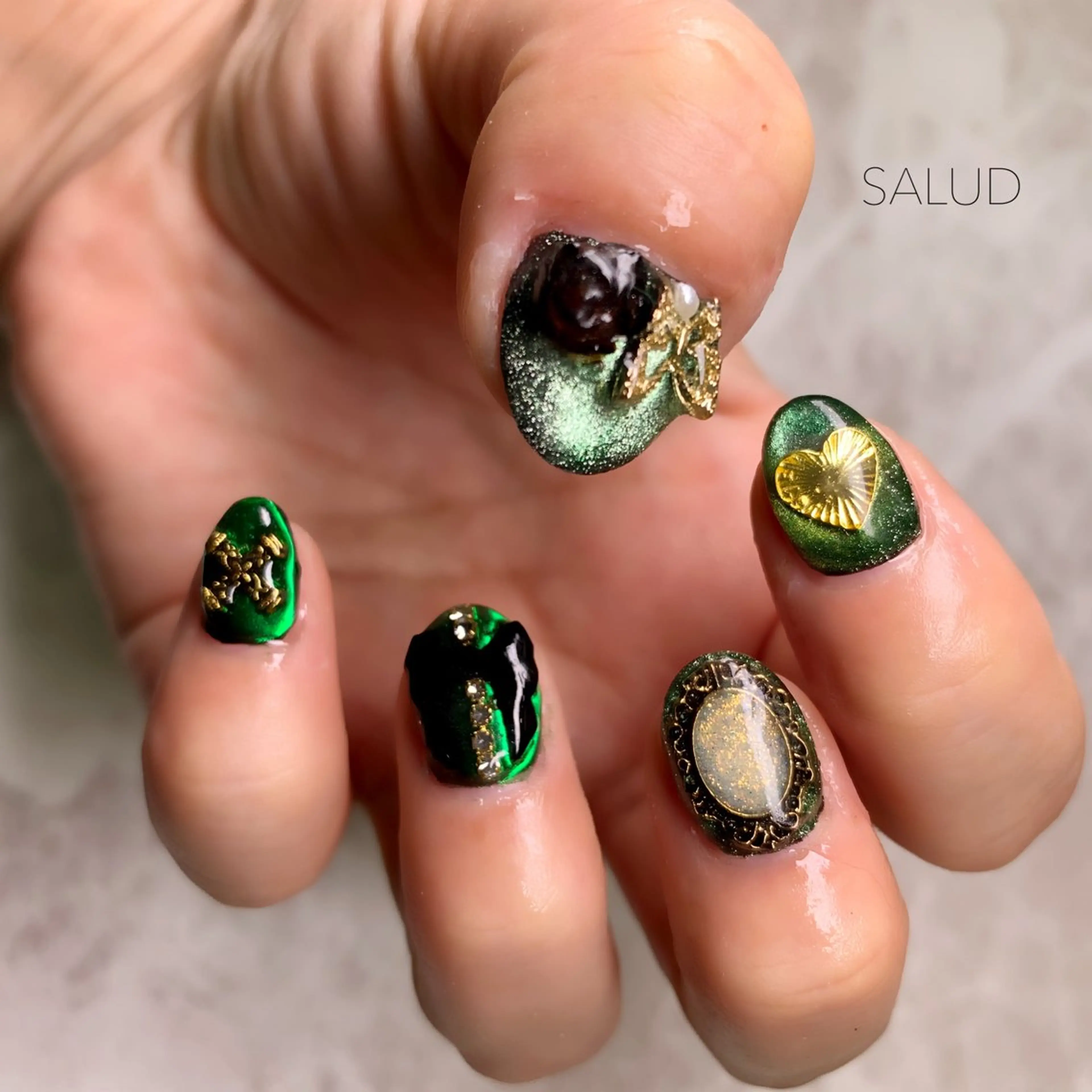 ネイル ハンドネイル Nail Salon SALUDのネイルデザイン