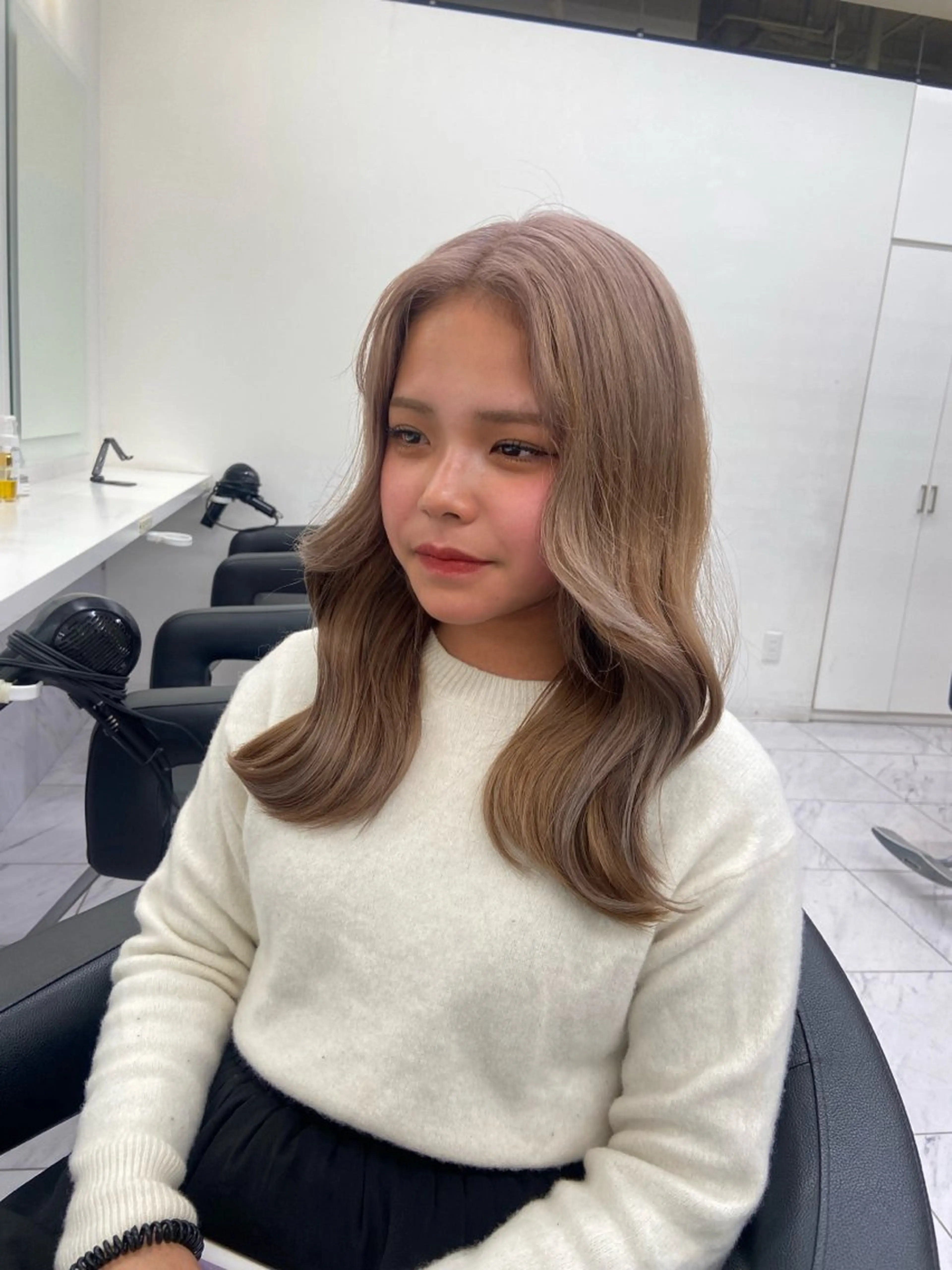 セミロング カラー ヘアアレンジ Over hair_ misakiのヘアスタイル