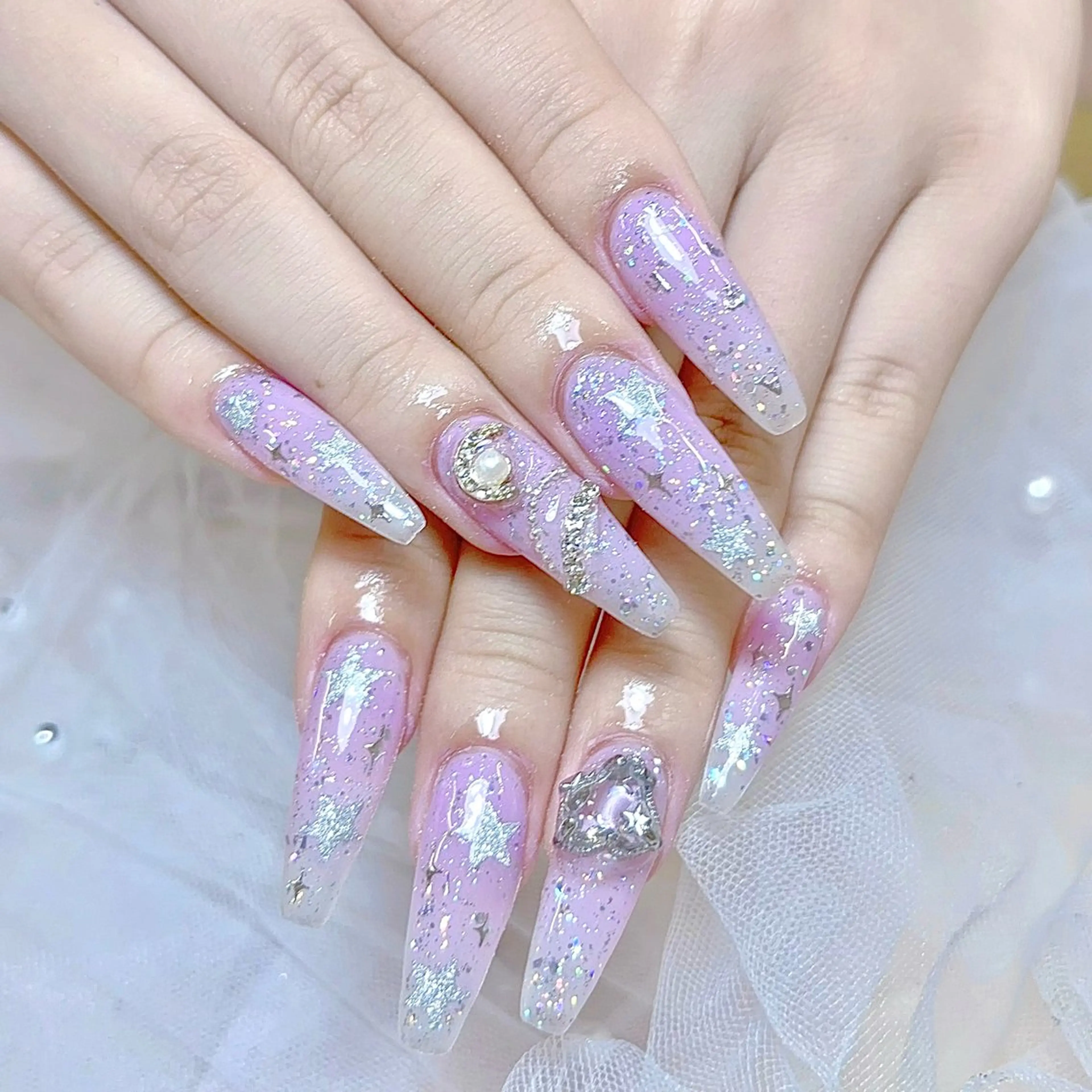 ネイル ハンドネイル 🎀kira 長さだし💗モチ最高のネイルデザイン