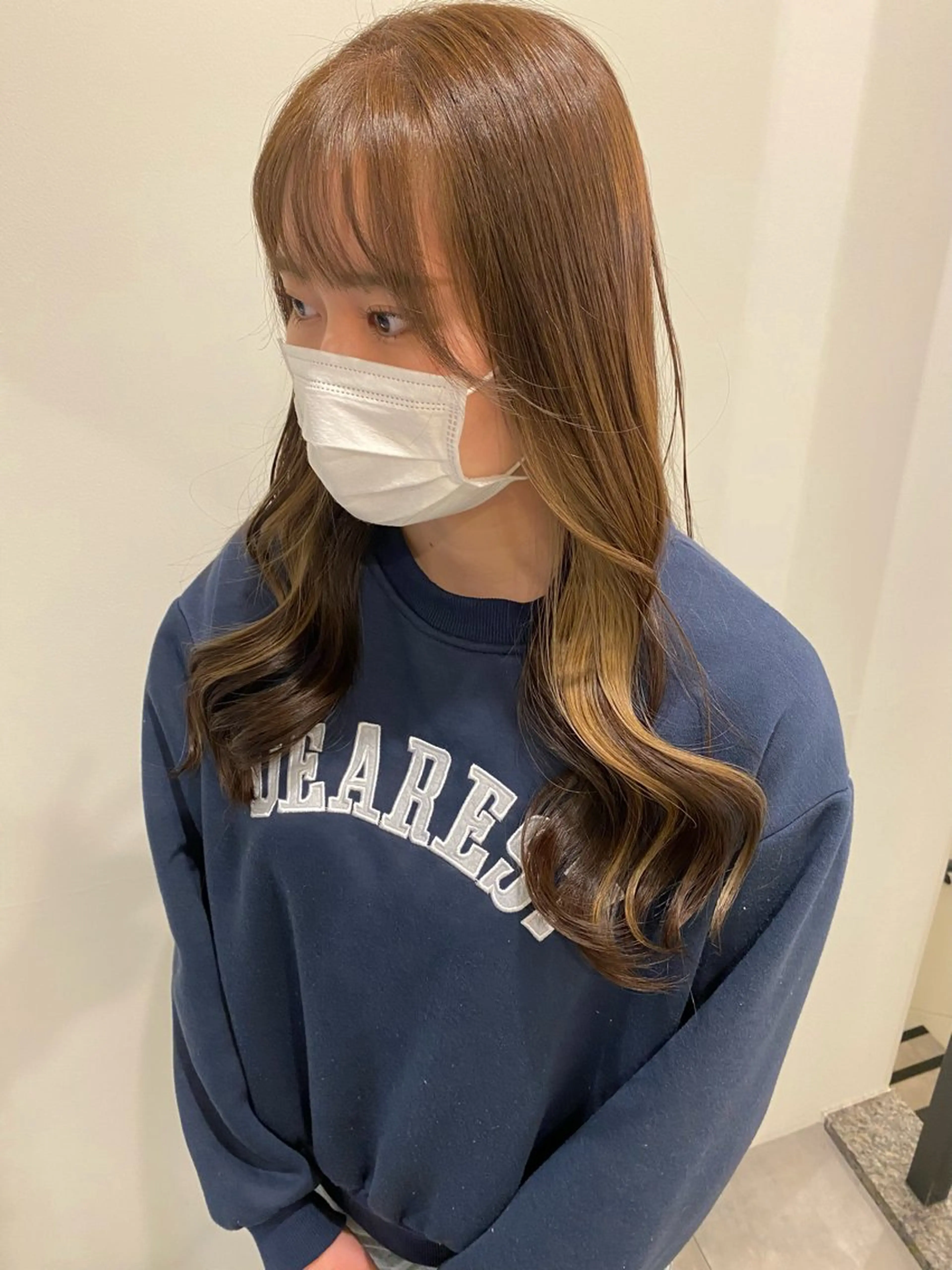 セミロング カラー ヘアカラー 🍑 モモカ🍑のヘアスタイル