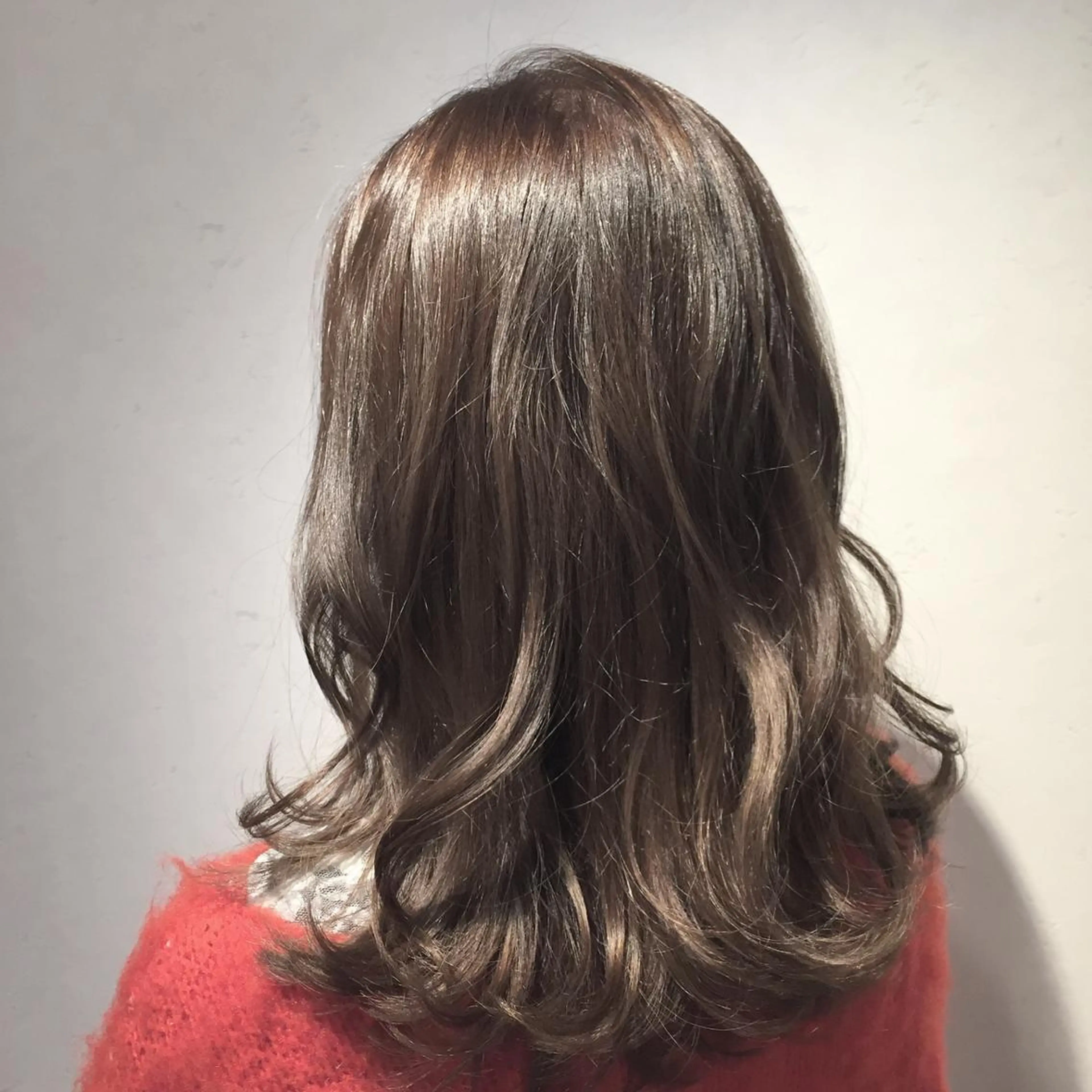 ミディアム アッシュ cecilhair 福岡天神店のヘアスタイル