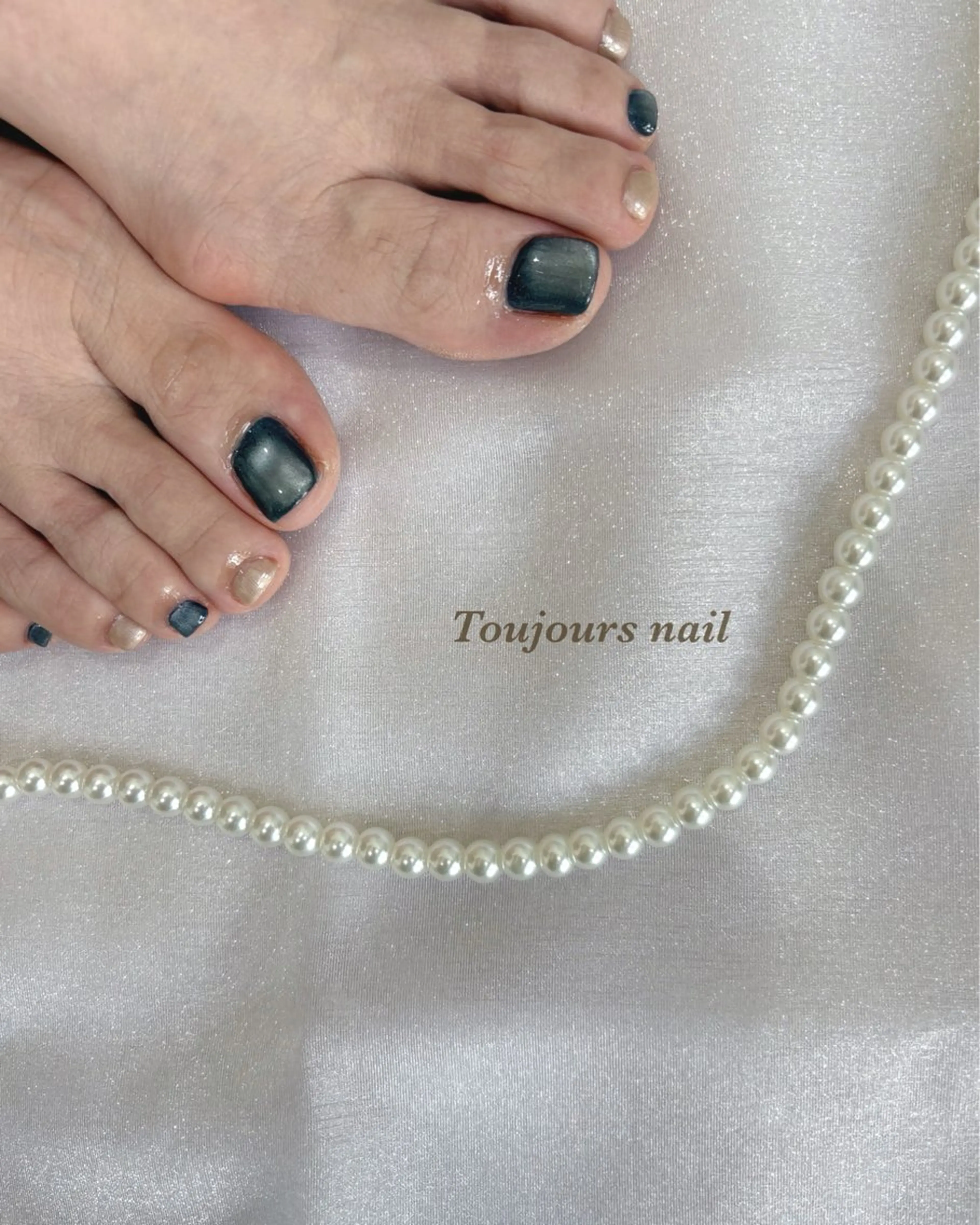 ネイル フットネイル Toujours nail所属・Toujours / nanaのネイルデザイン