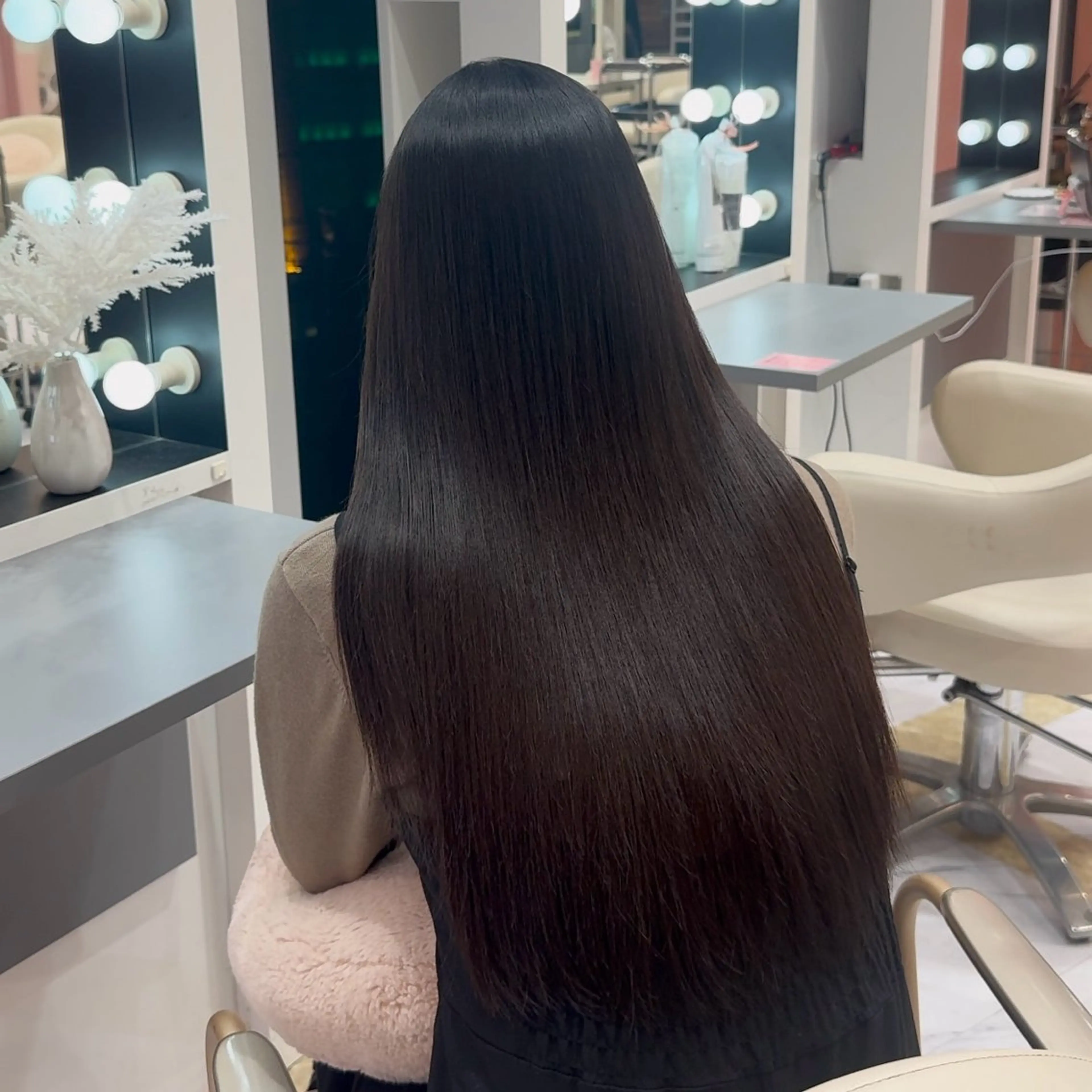 【期間限定クーポン🪄︎︎✨】カット✂️髪質改善ストレート.トリートメント🎀指名料＋¥550の写真