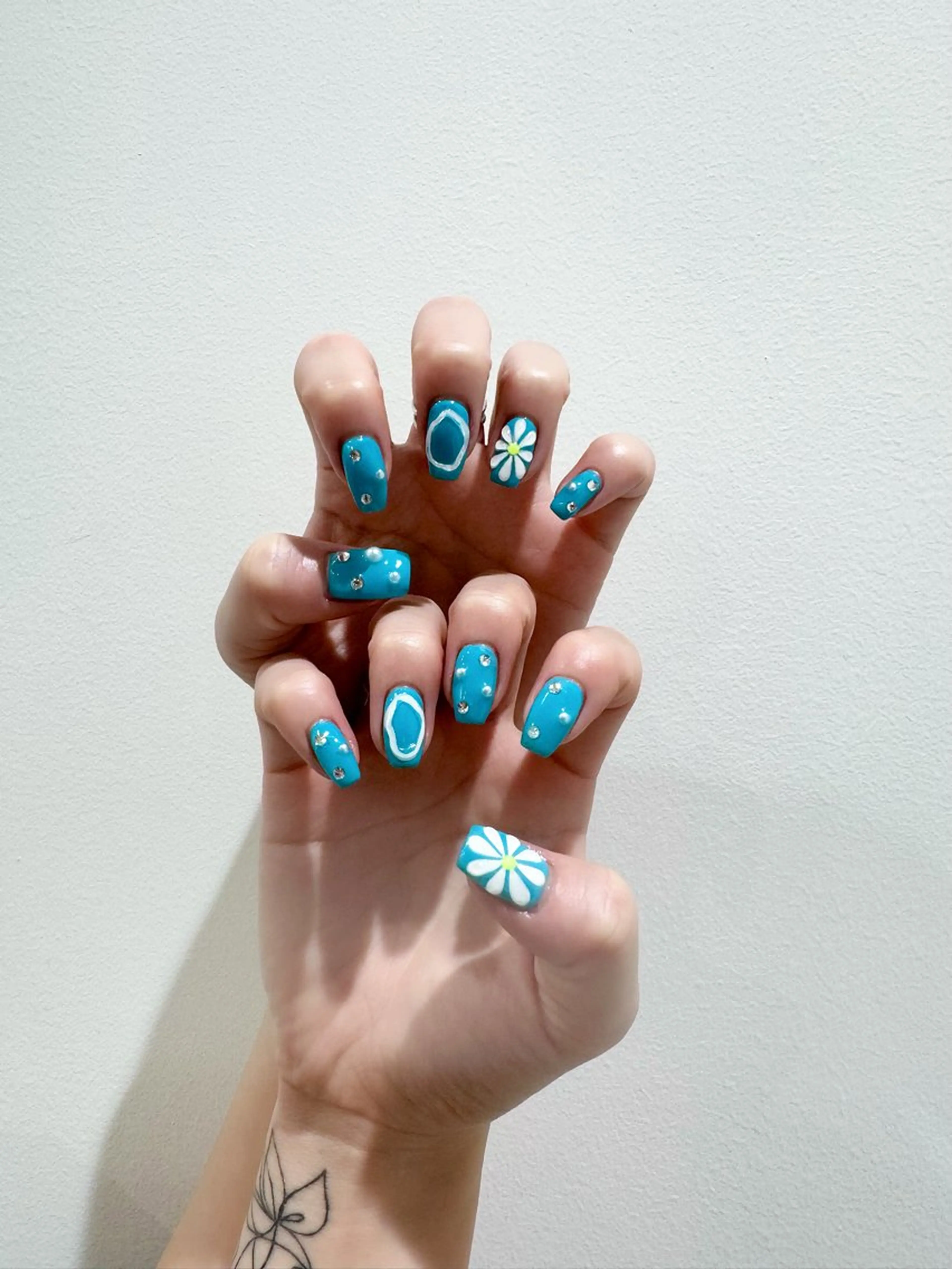 ネイル フラワーネイル ぷっくりネイル yate' narumiのネイルデザイン