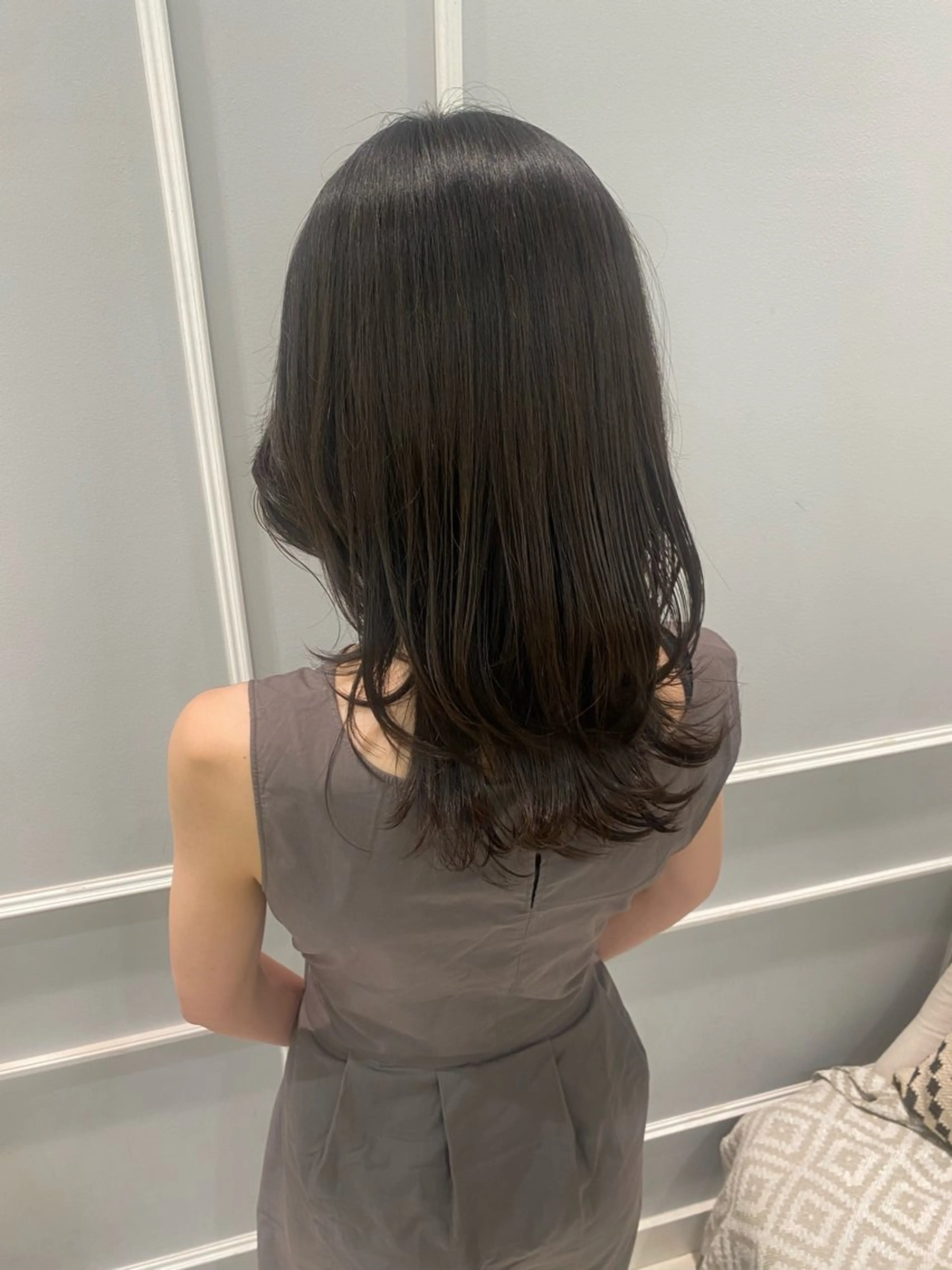 セミロング くびれヘア レイヤーカット カット トリートメント 韓国ヘア🍒渡辺 咲🍒のヘアスタイル