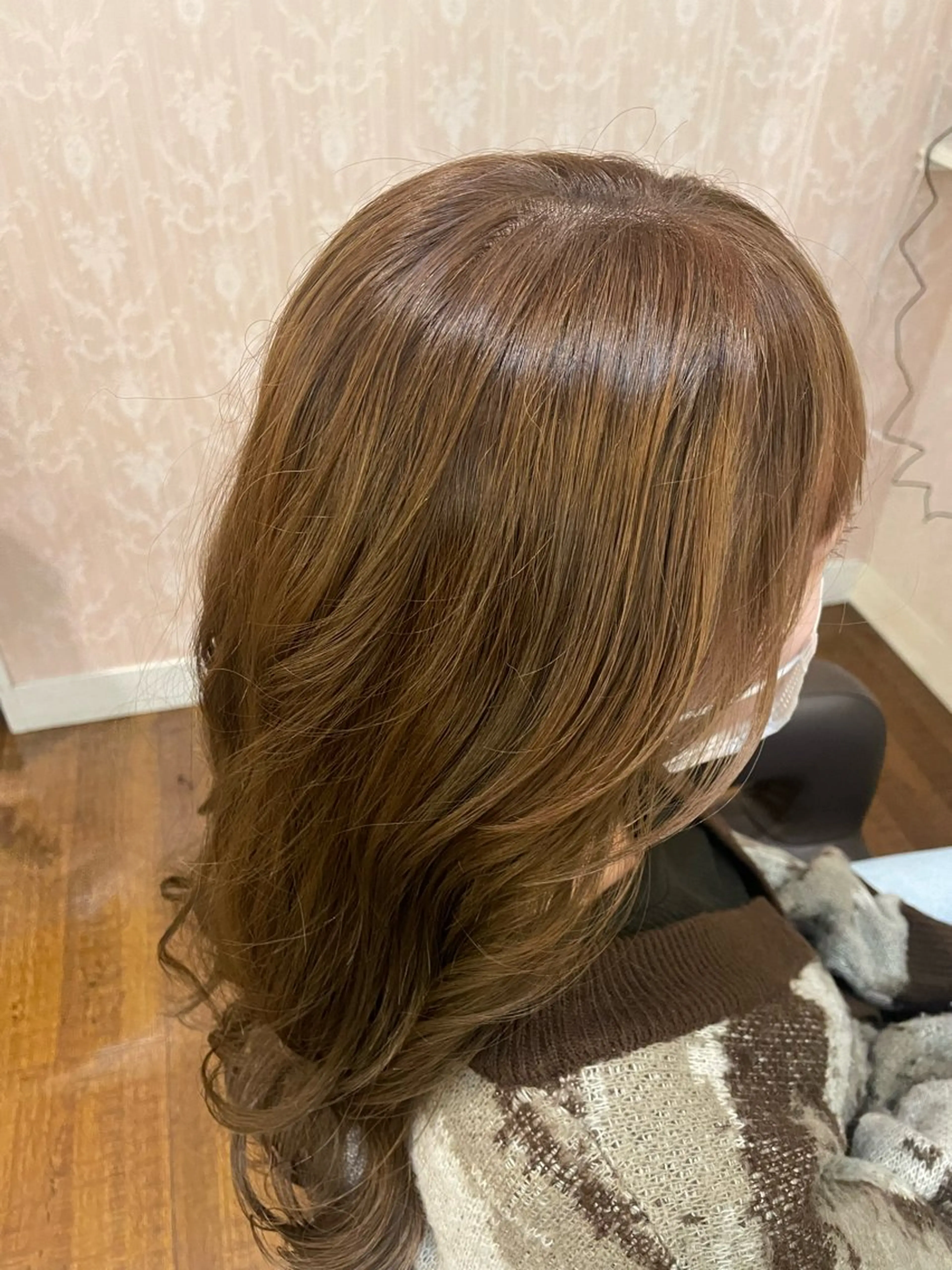 ロング カラー 山内 彩愛のヘアスタイル