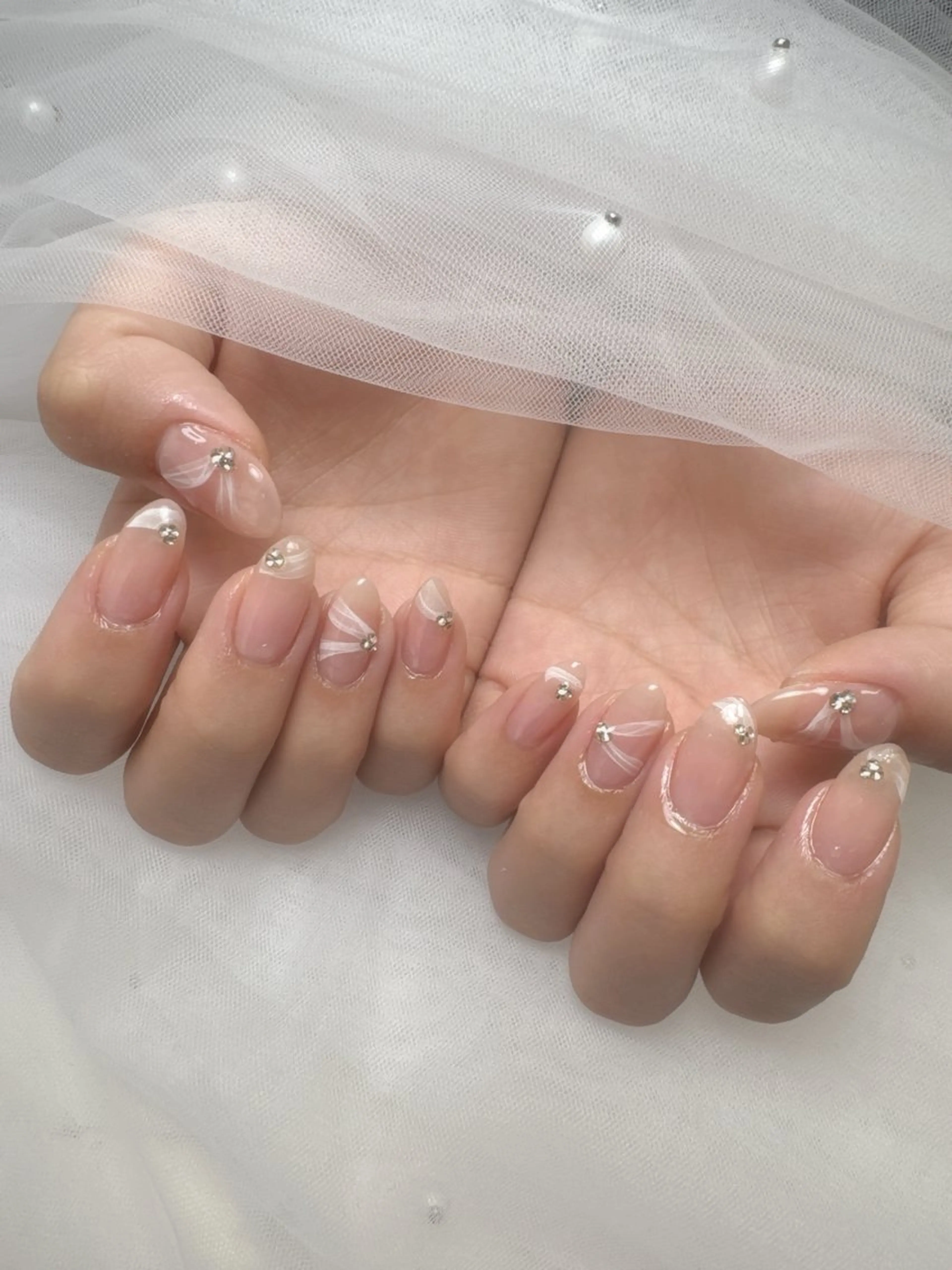 ネイル キラキラネイル 韓国ネイル 持ち込み ワンホンネイル ハンドネイル Queeens nailのネイルデザイン