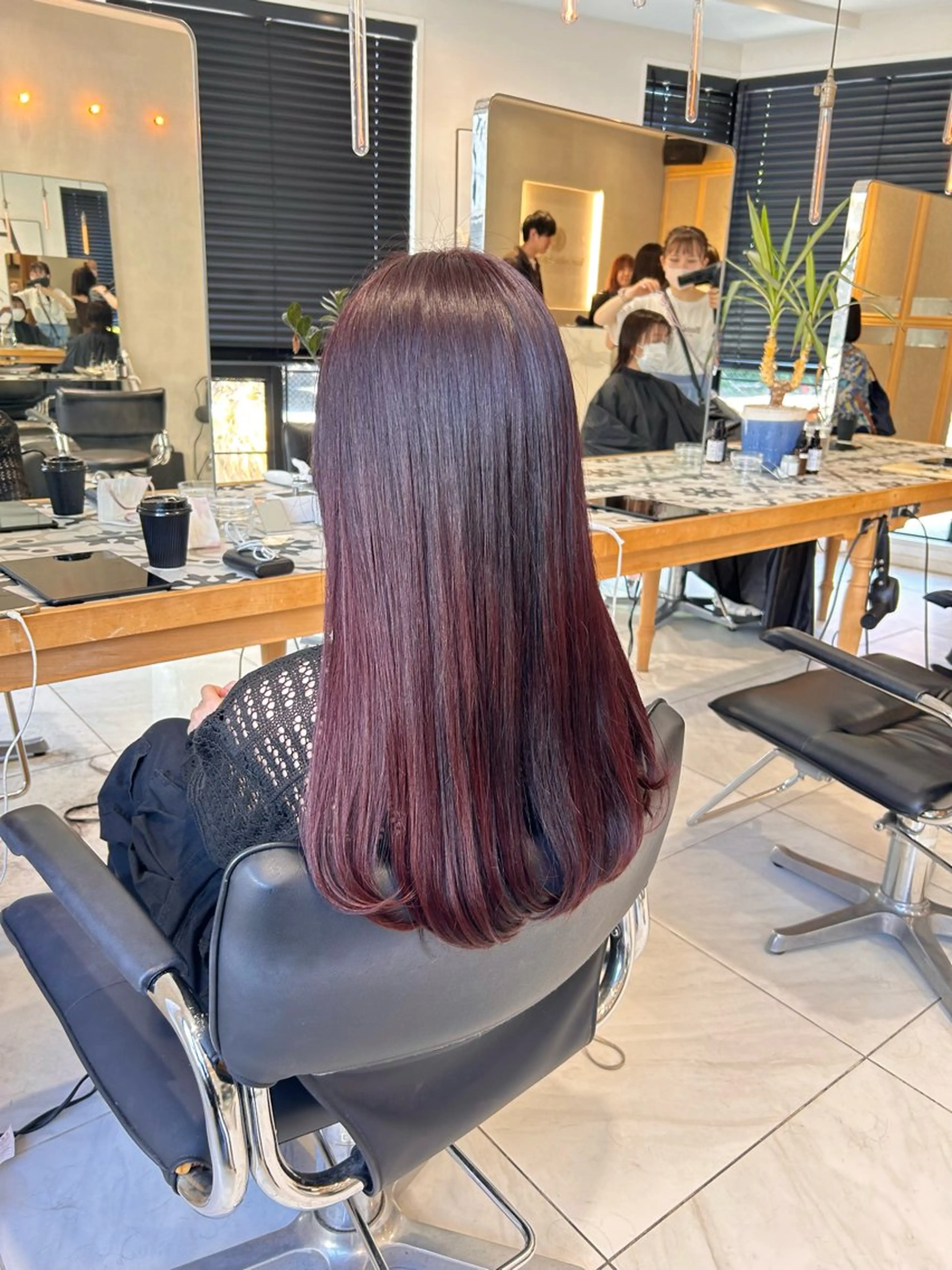 カラー ブリーチ ブリーチなしカラー ヘアカラー トリートメント ヘッドスパ ヘアセット miko🪽地毛風/ ハイトーン/レイヤーのヘアスタイル