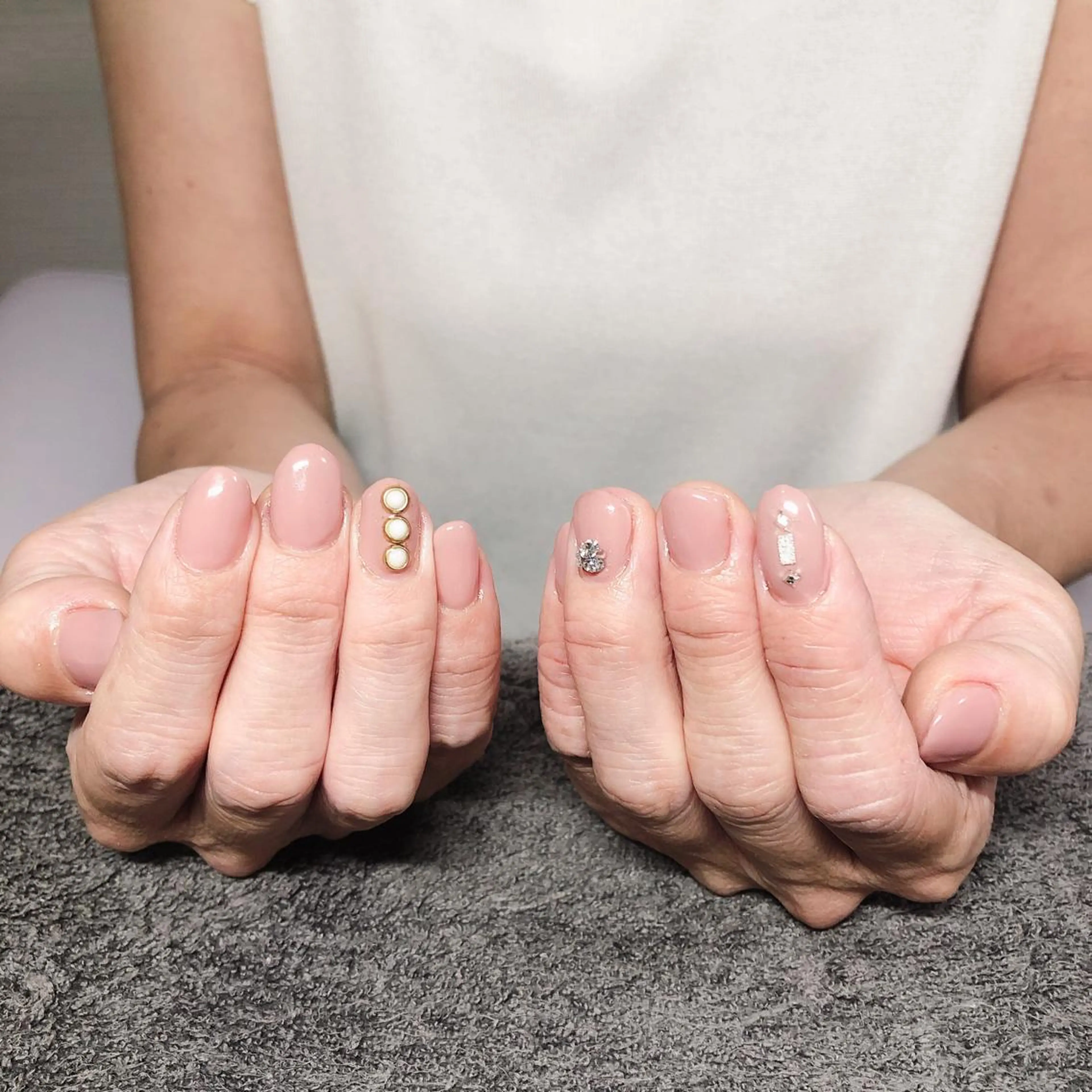 ネイル ワンカラーネイル 奥園 良恵のネイルデザイン