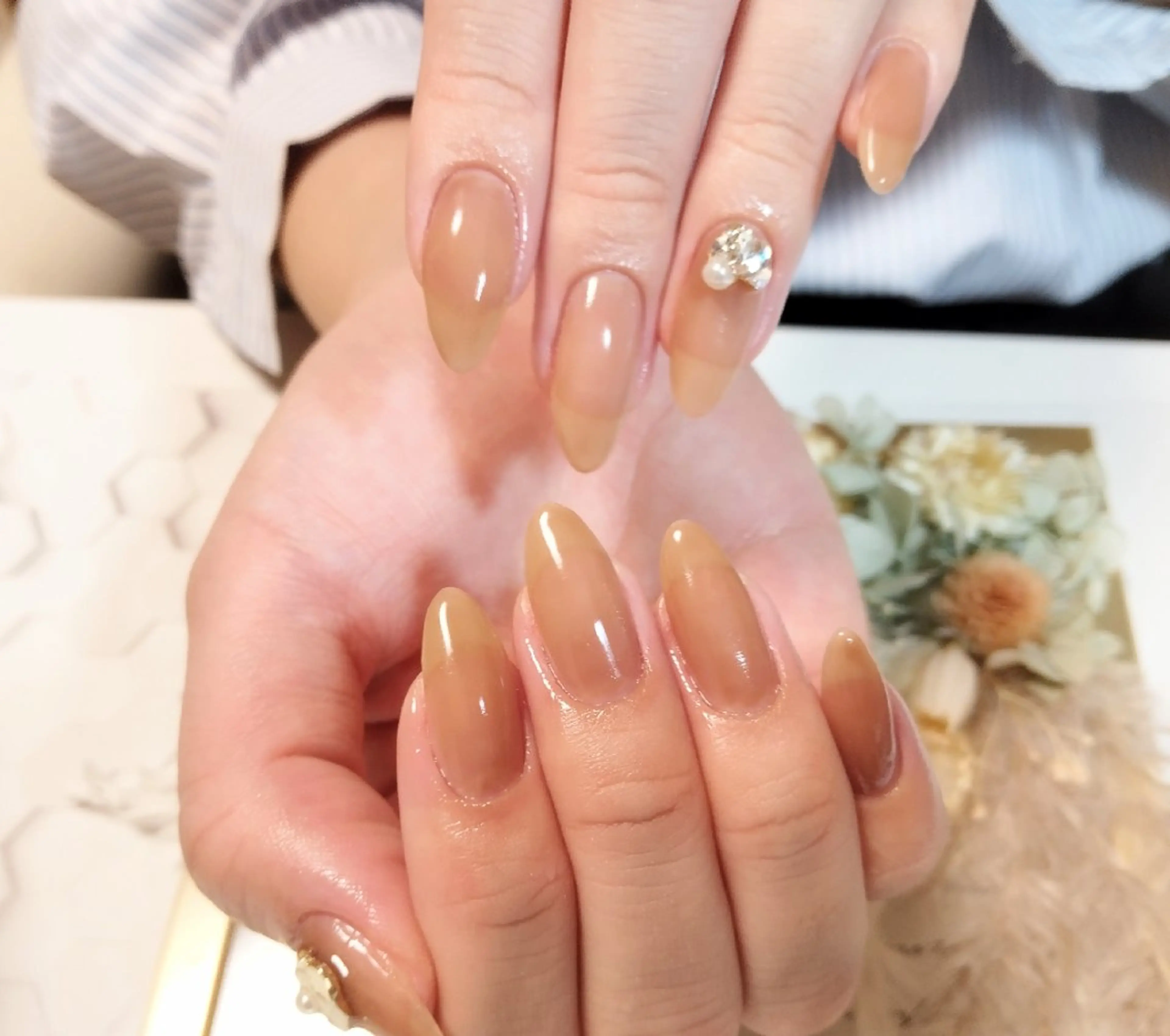 ネイル ハンドネイル ハンドケア ＤI'A ネイルサロンのネイルデザイン