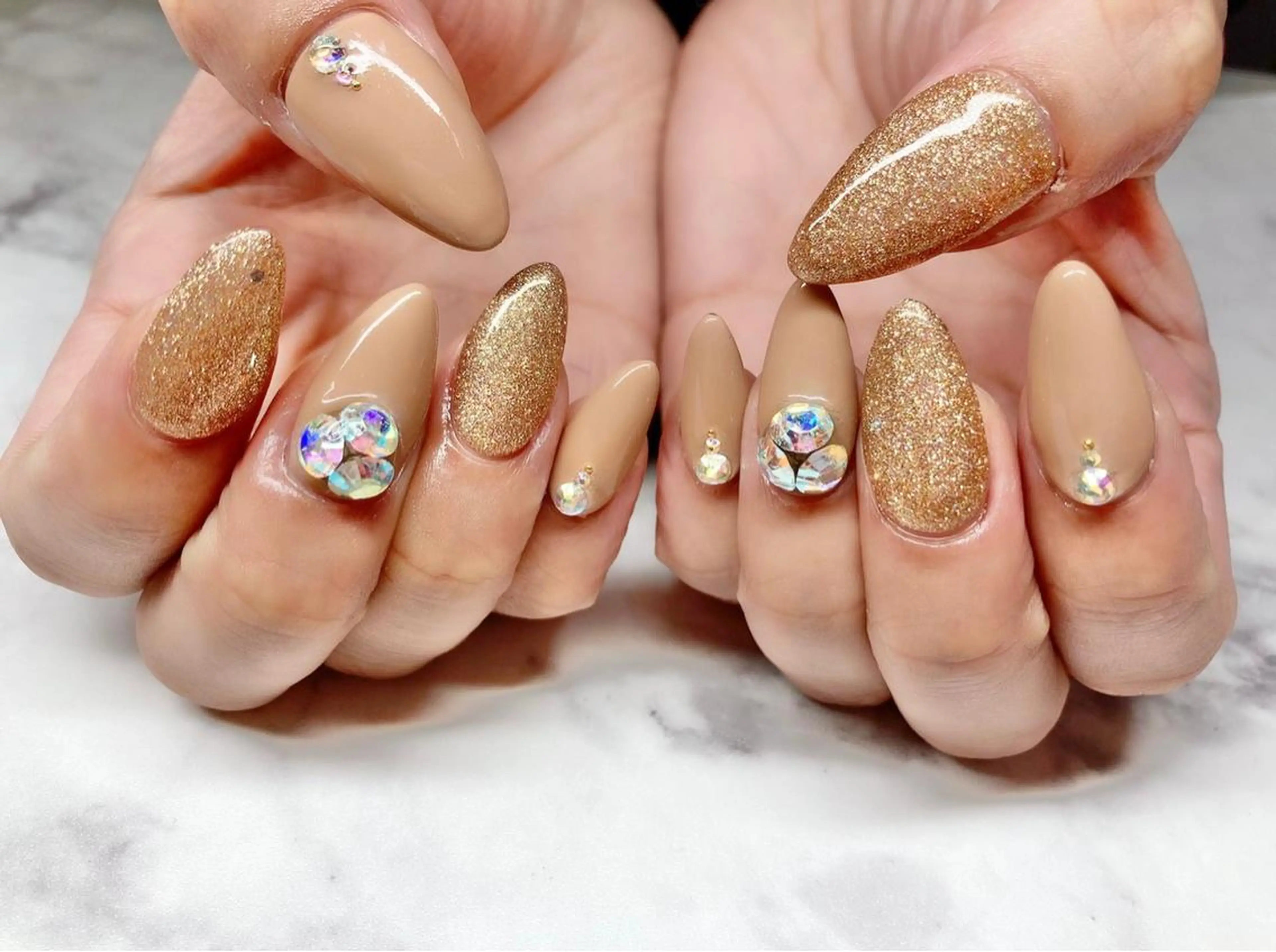 ネイル ジェルネイル ニュアンスネイル パラジェル スカルプネイル 冬ネイル ハンドネイル Nail&eye Belire 新宿のネイルデザイン