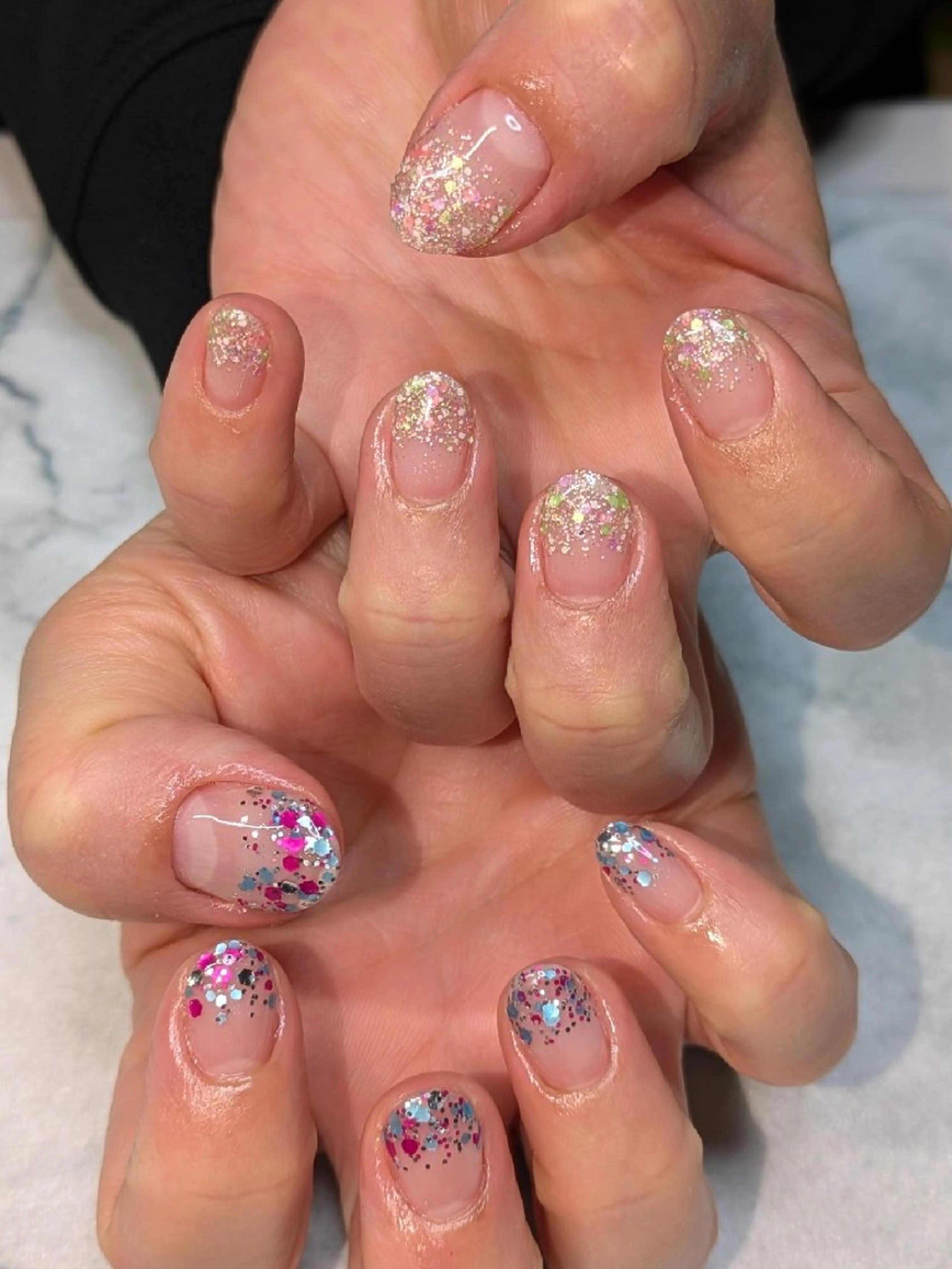 ネイル グラデーション ラメ(グリッター) ラメグラデーション 三谷 さやかのネイルデザイン