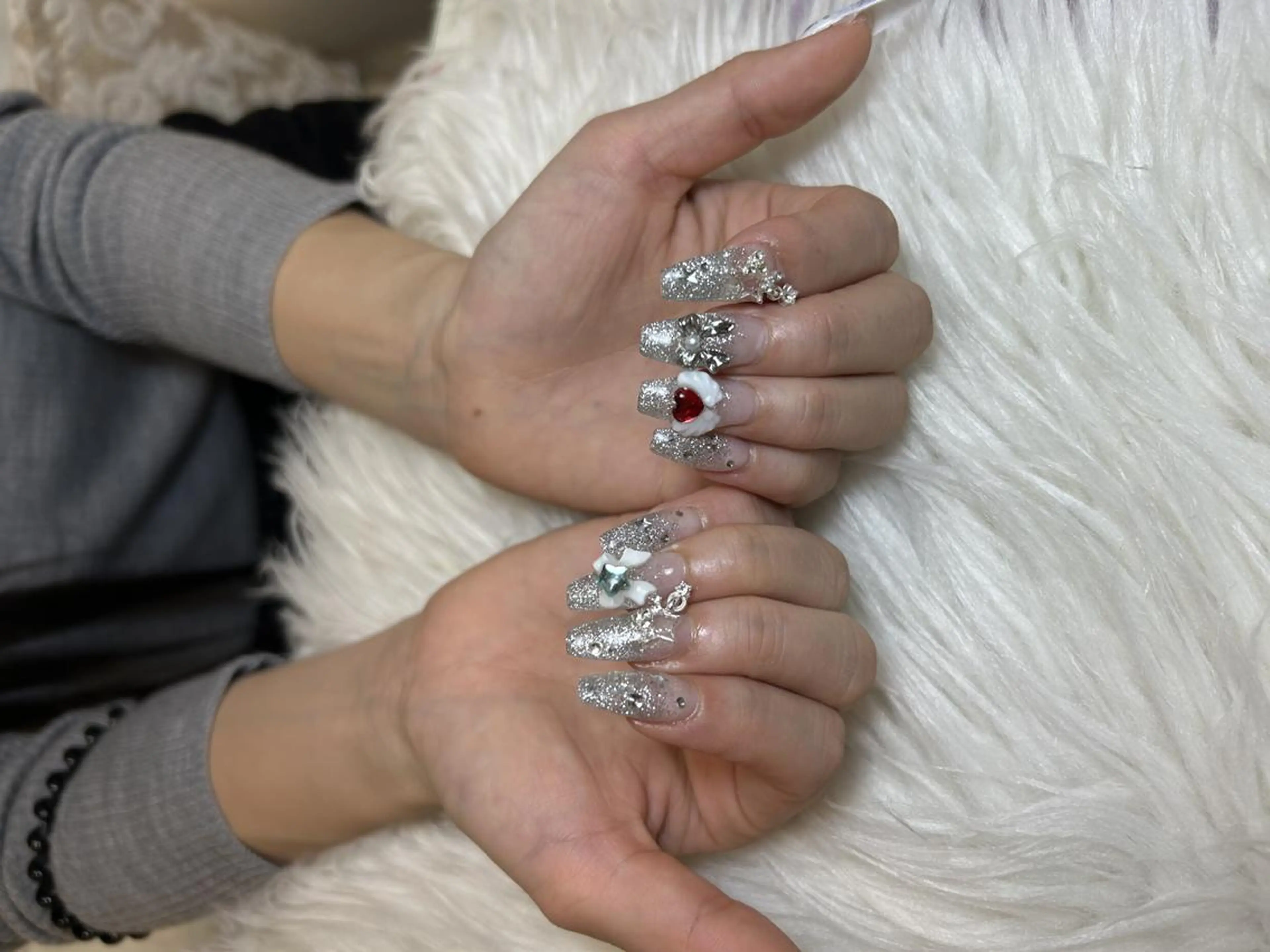 ネイル 長さ出し ジェルネイル ロングネイル パラジェル ワンホンネイル Azusa🩵 ネイル💅🏻南森町のネイルデザイン