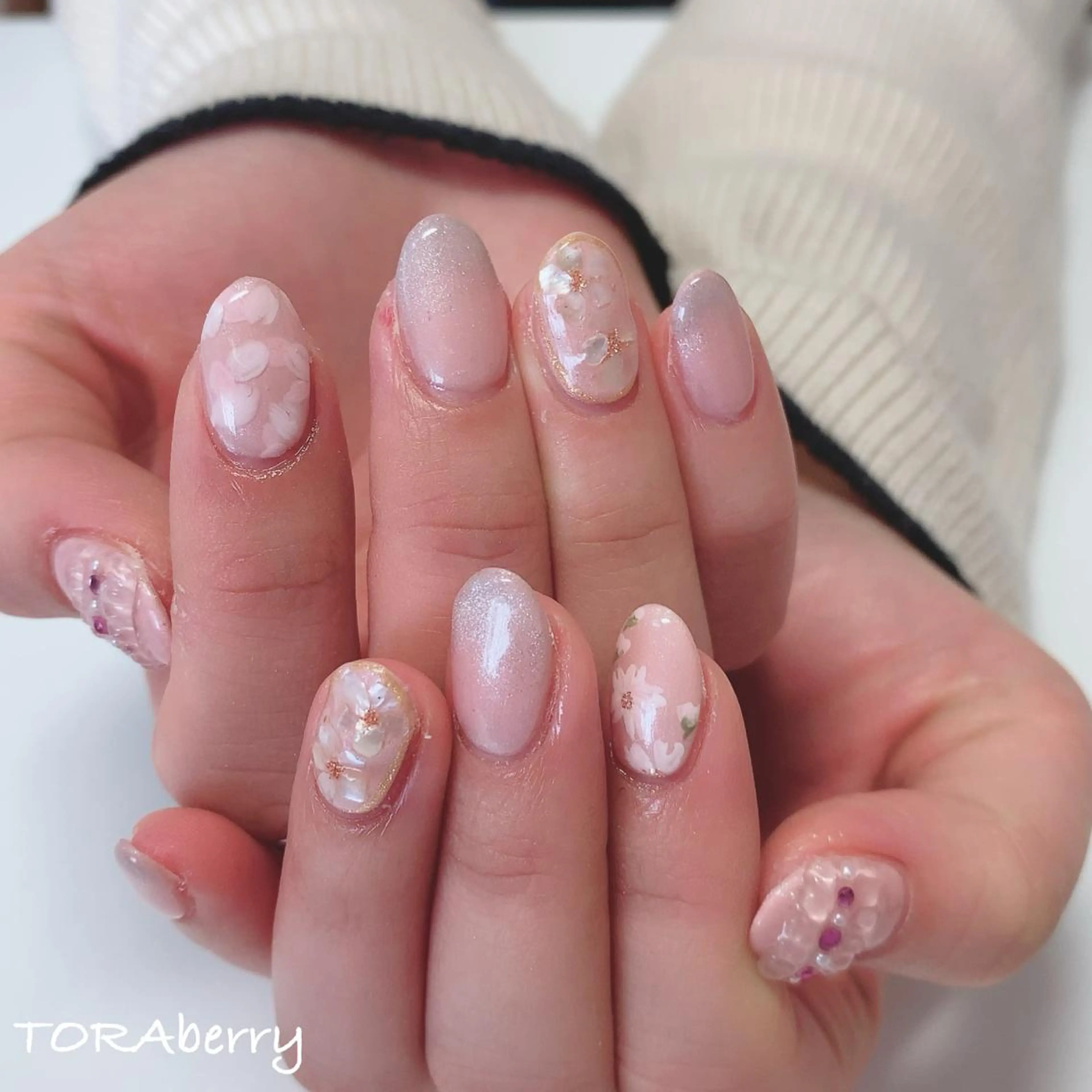 ネイル ハンドネイル ネイリスト なつみのネイルデザイン