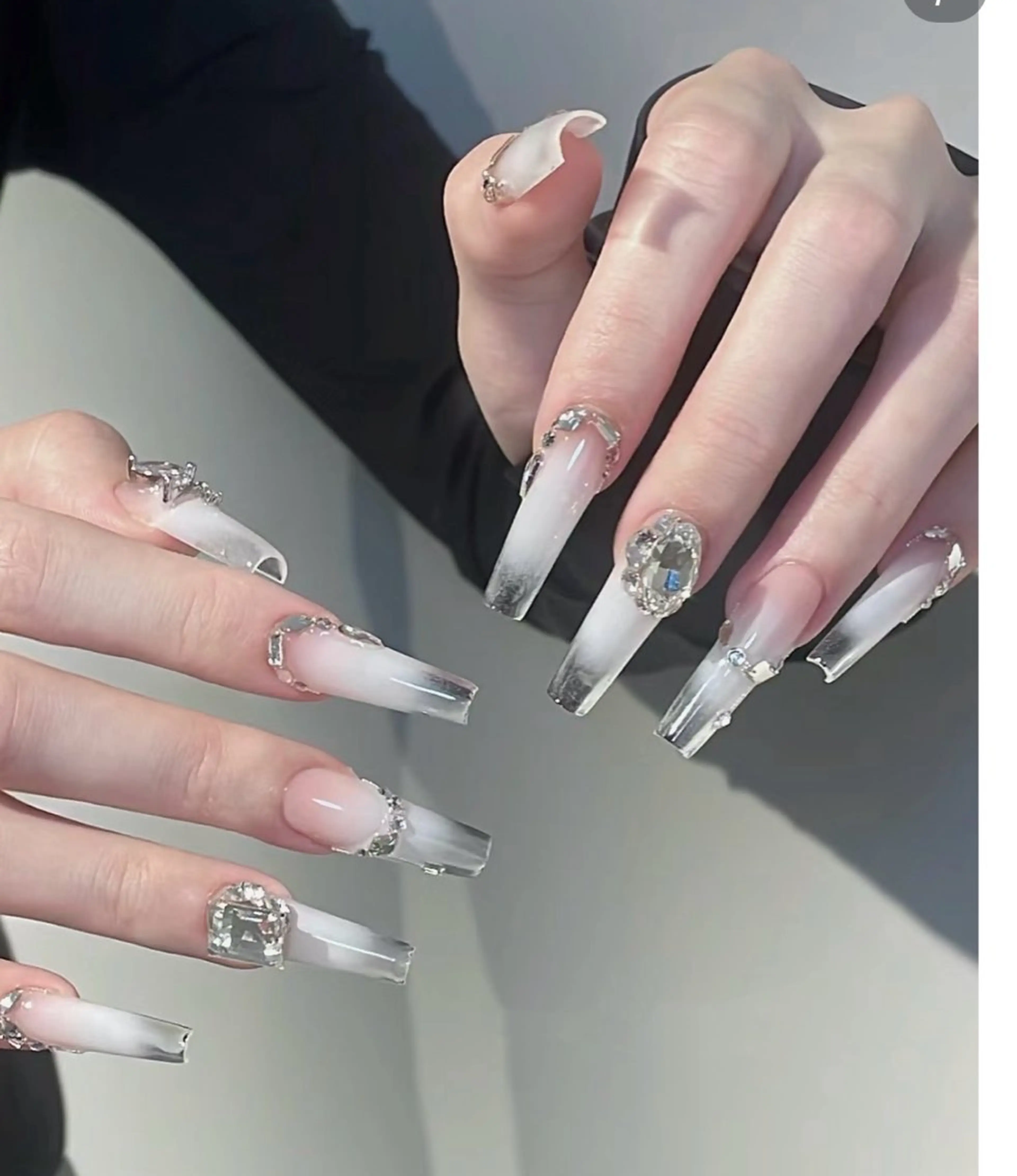 ネイル ハンドネイル D-BEAUTY Nailsalonのネイルデザイン