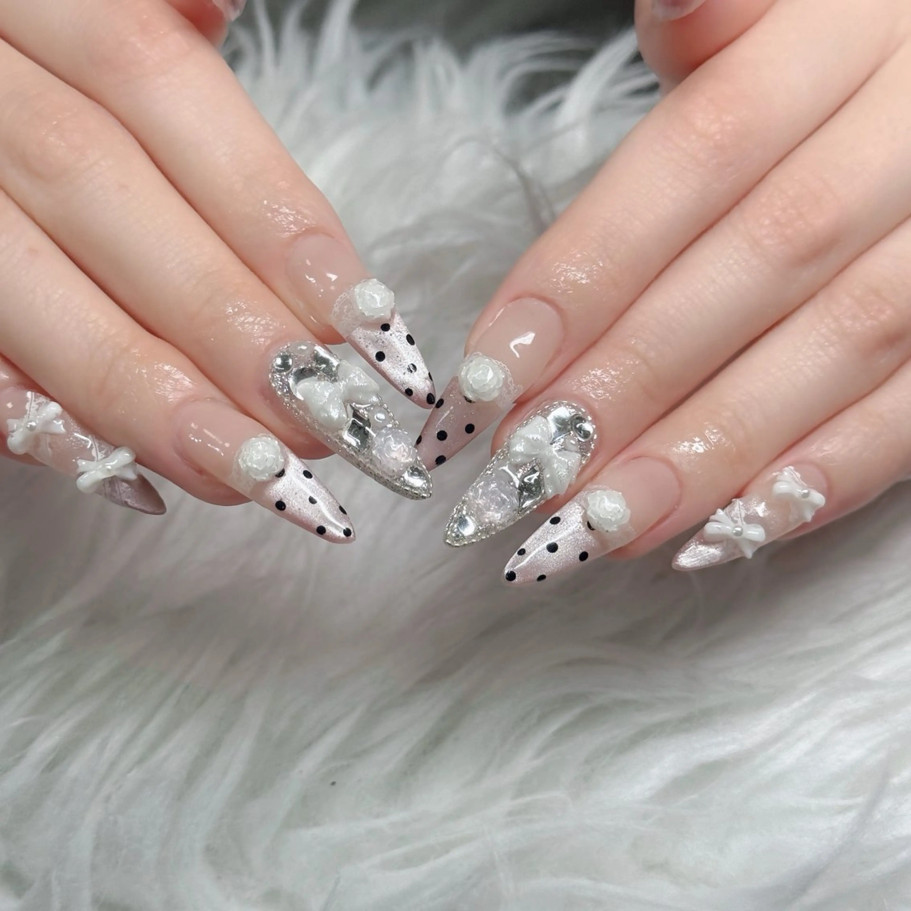 ネイル フットネイル フレンチネイル グラデーション 韓国ネイル ロングネイル ハンドネイル Hani Nail Salonのネイルデザイン