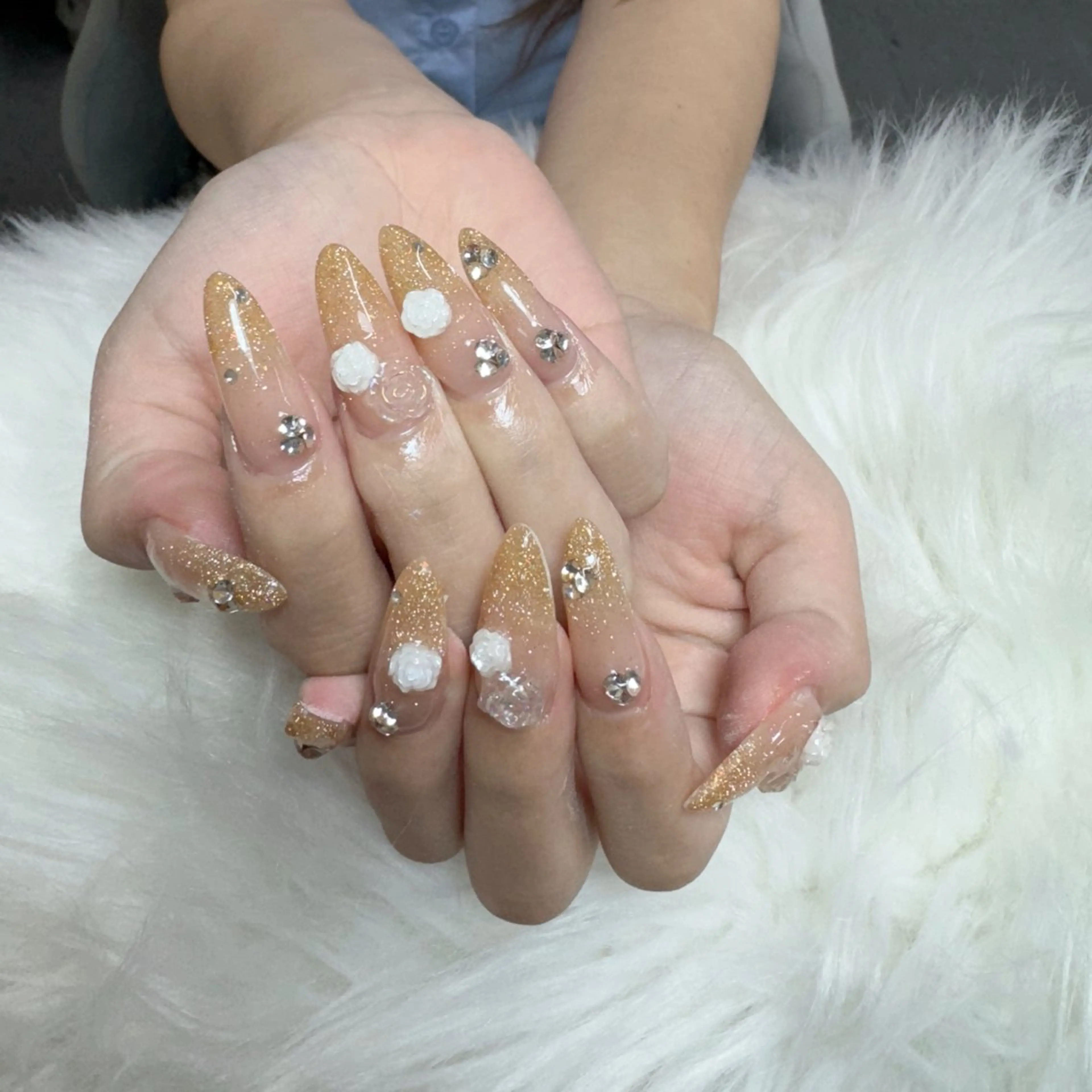 ネイル ハンドネイル 🎀nana🫧 ワンホンネイル🎀のネイルデザイン