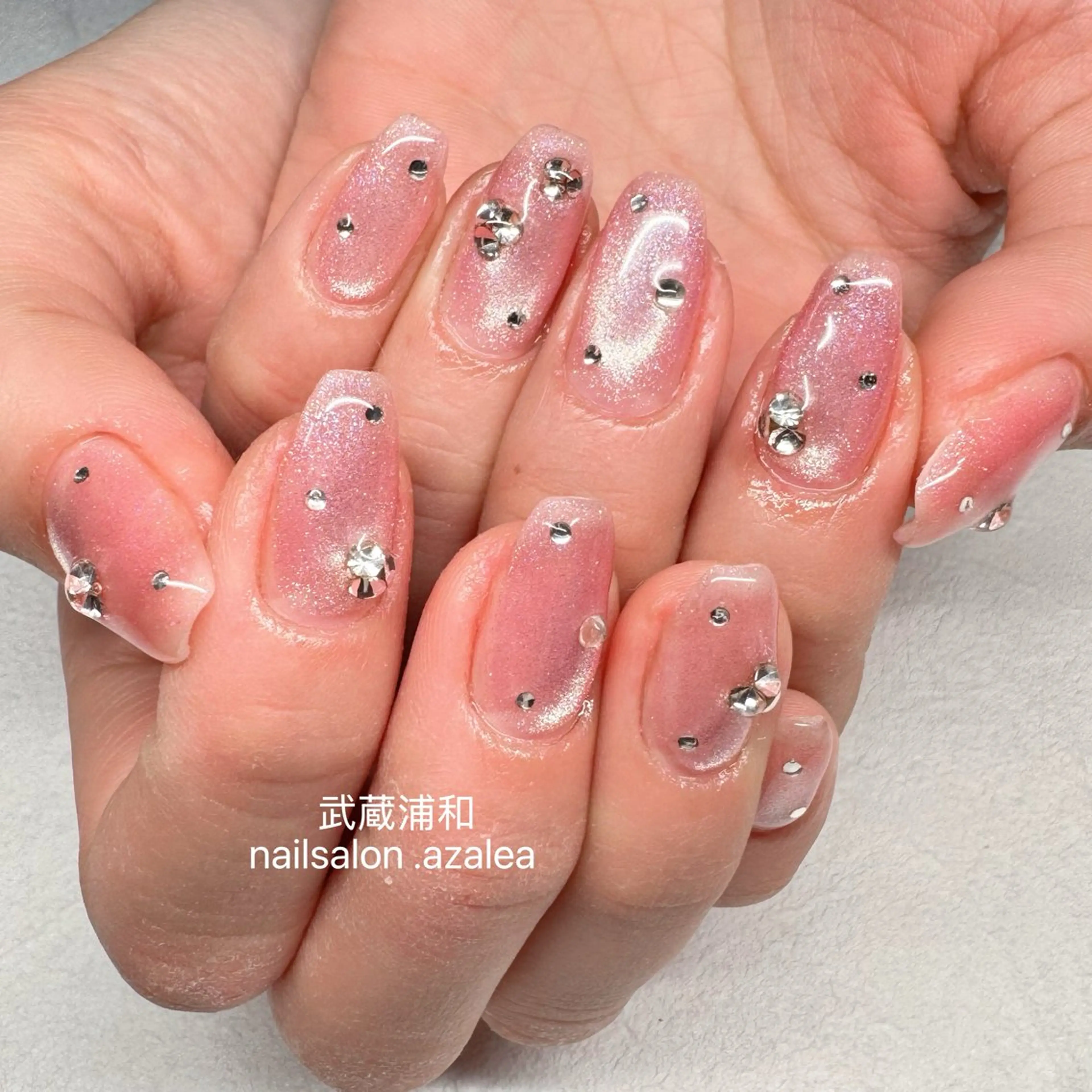 ネイル ハンドネイル R inのネイルデザイン