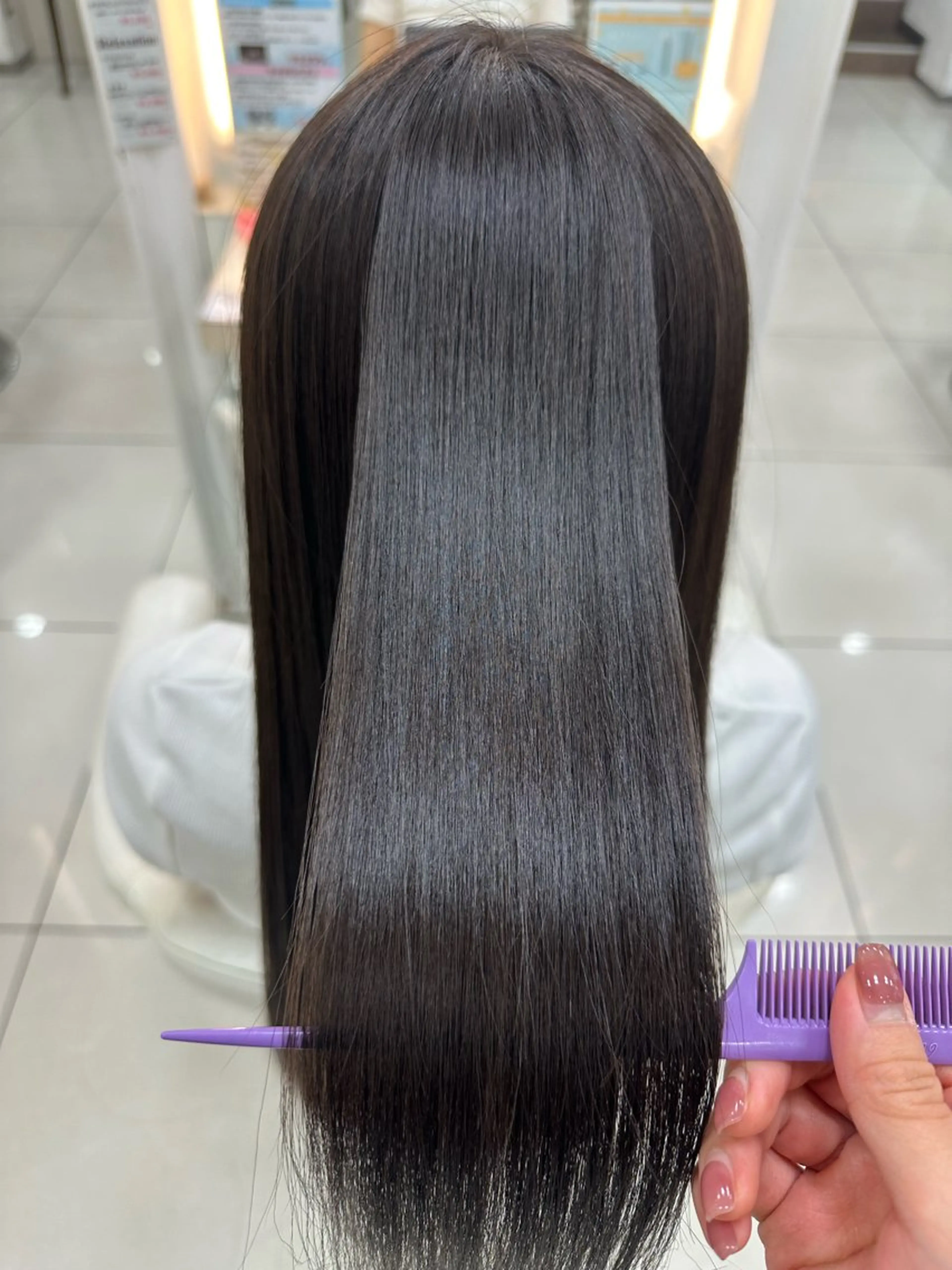 ロング カット 縮毛矯正 トリートメント 伊佐 愛のヘアスタイル