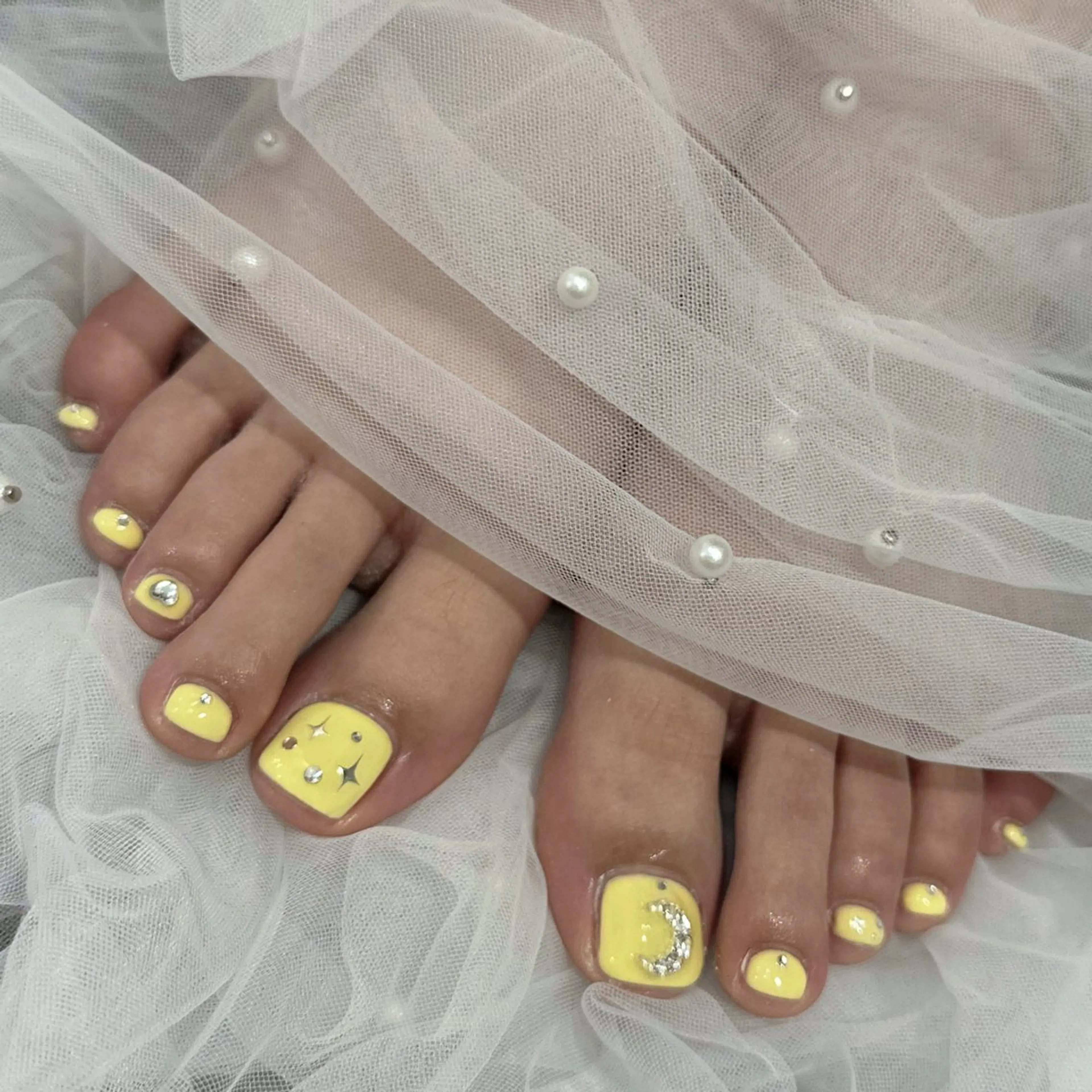 ネイル ハンドネイル フットネイル LAVISH nanamiのネイルデザイン