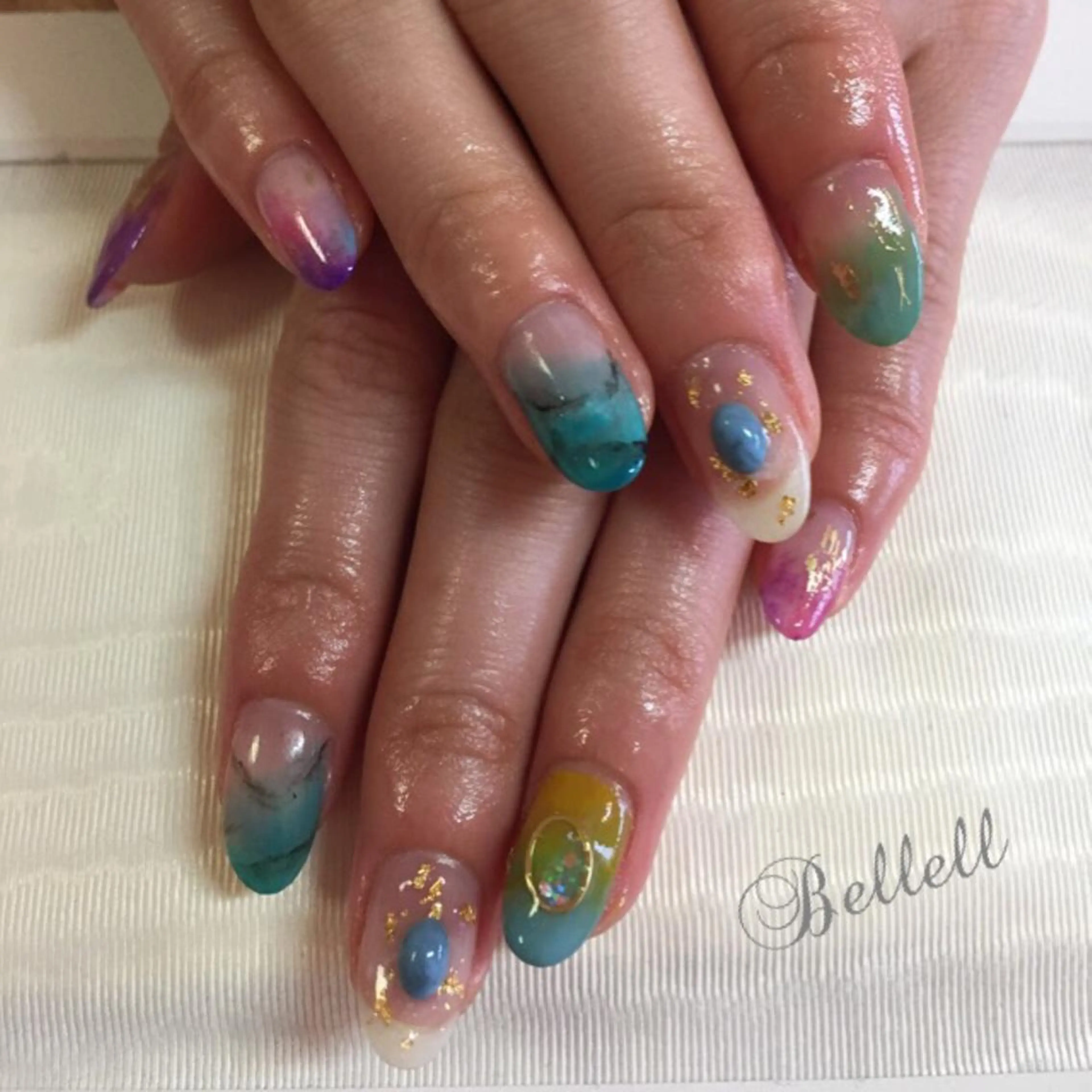 ネイル 青木 綾子のネイルデザイン