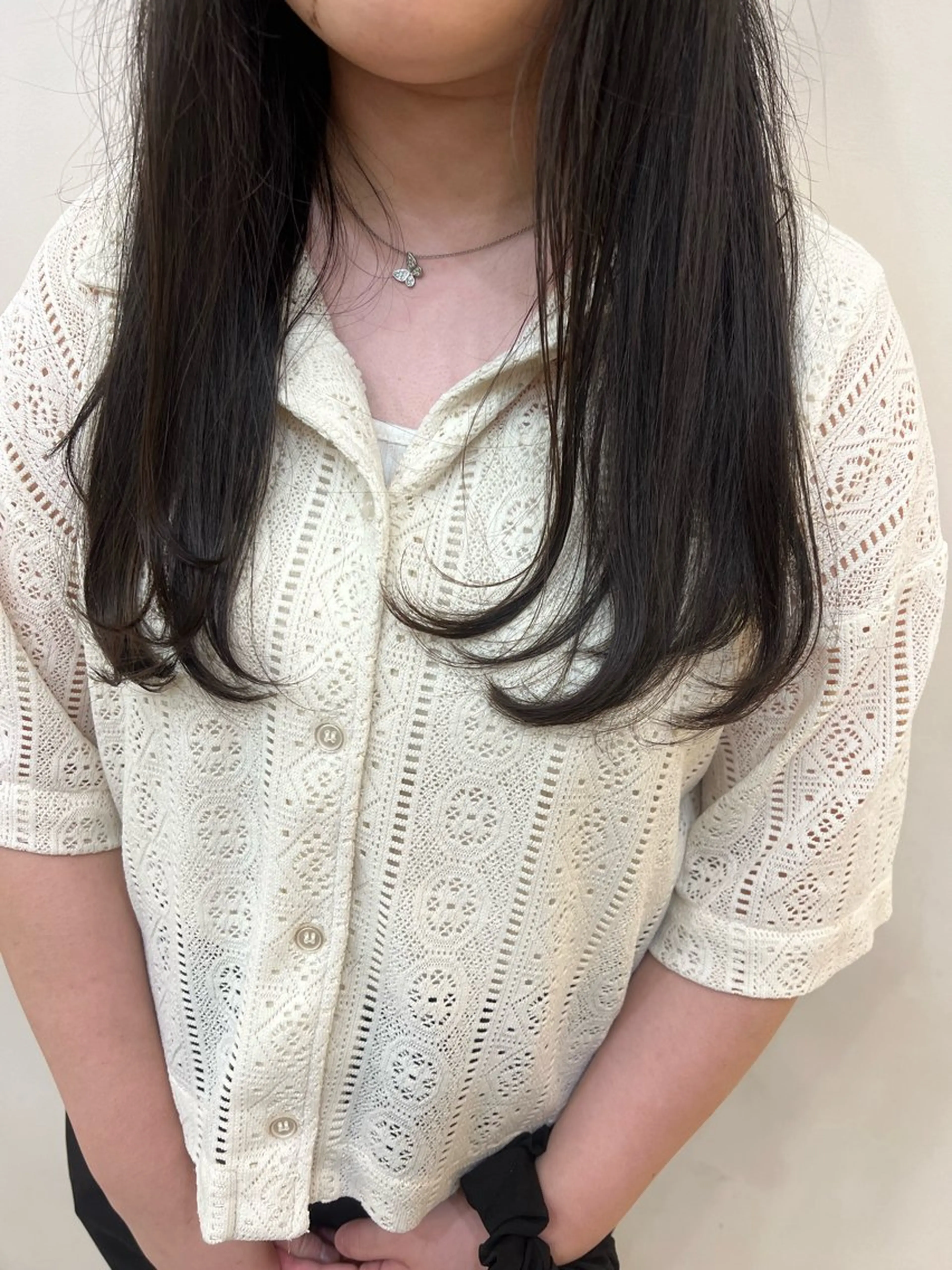 セミロング レイヤーカット いまい しずかのヘアスタイル
