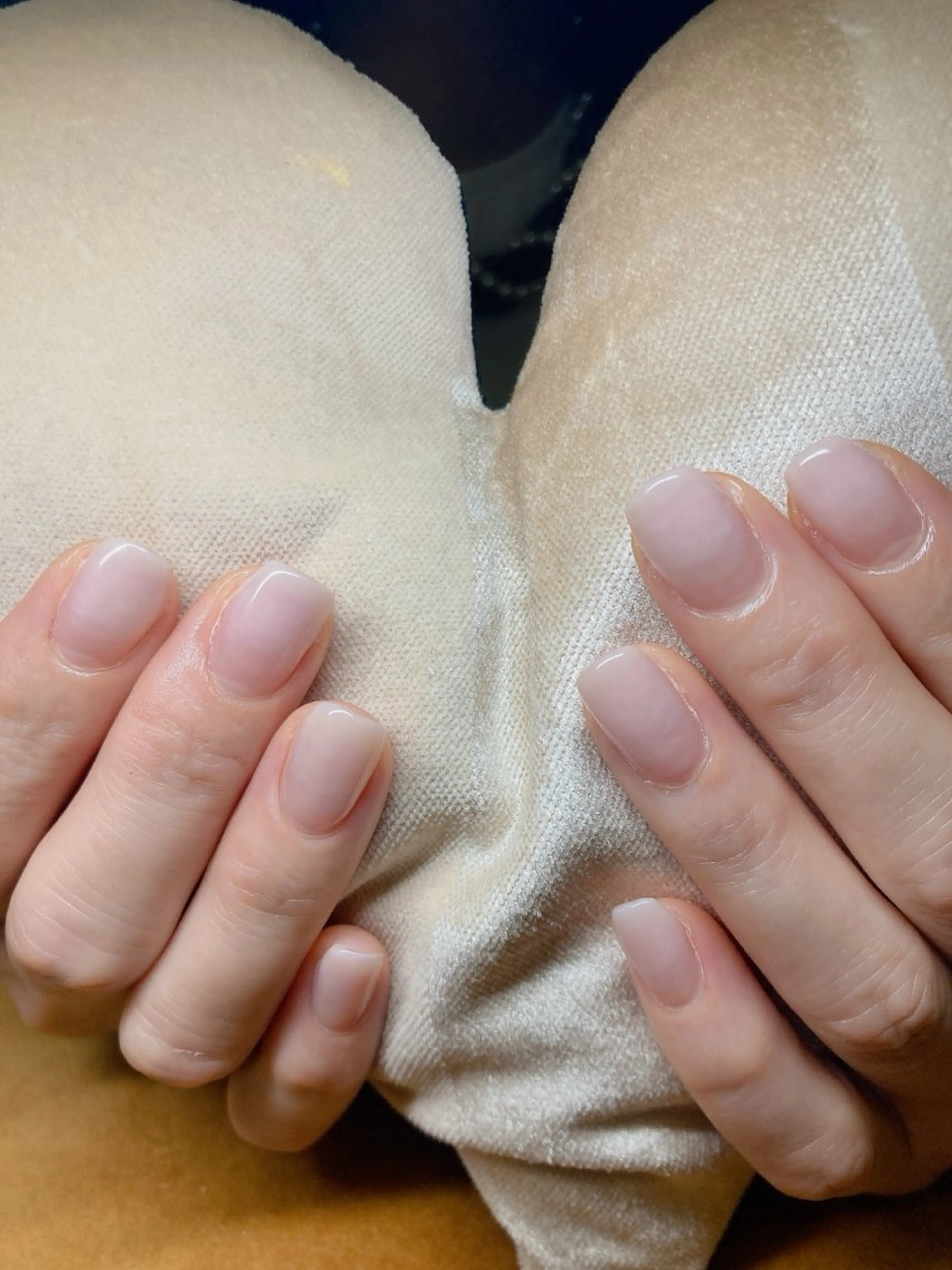 ネイル ECLAT エクラ所属・寺山 千鶴のネイルデザイン