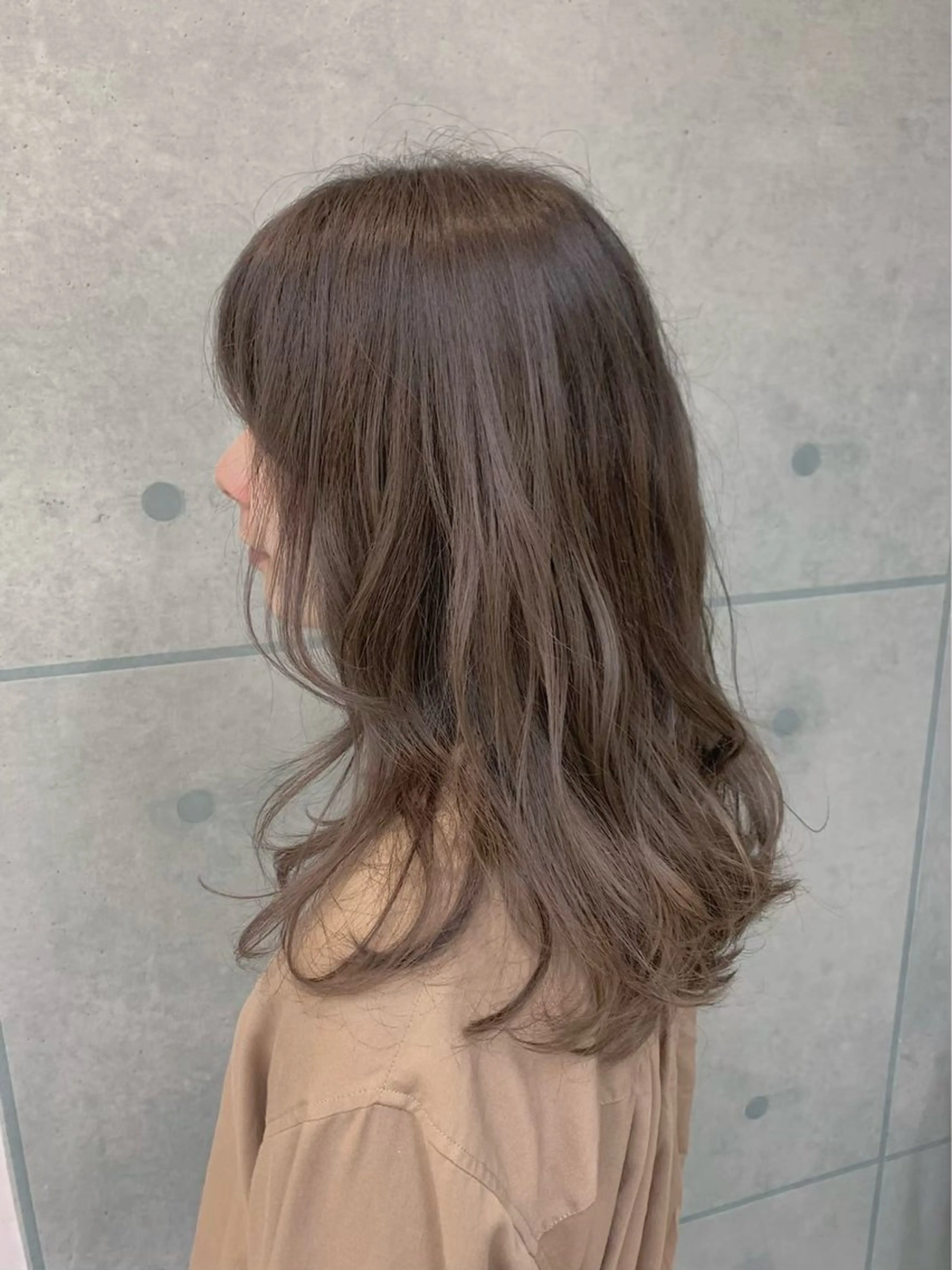 ロング カラー カット ヘアカラー トリートメント ブリーチなし 暖色カラー/井上あいのヘアスタイル