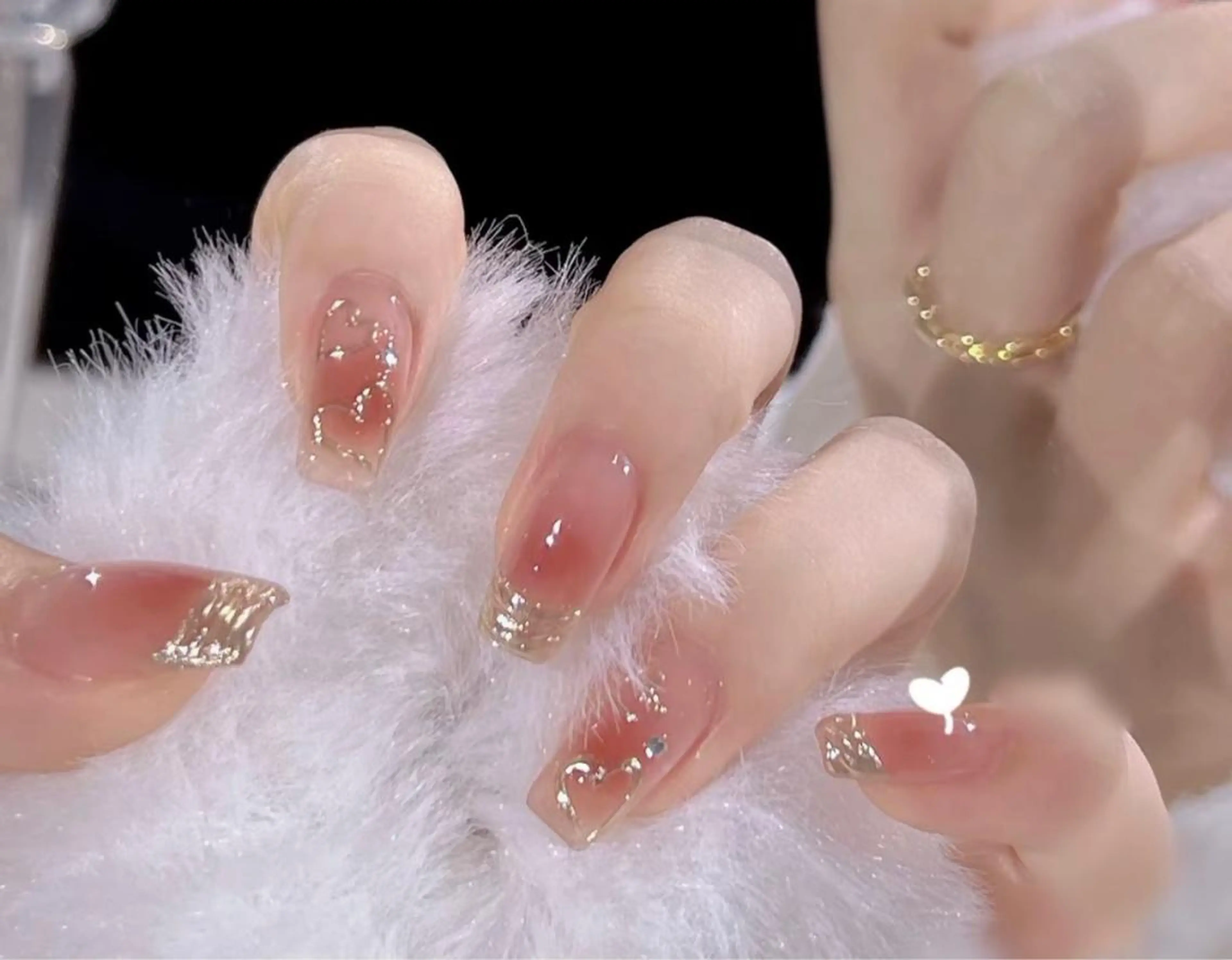 ネイル はぴねす所属・横浜 美夢のネイルデザイン