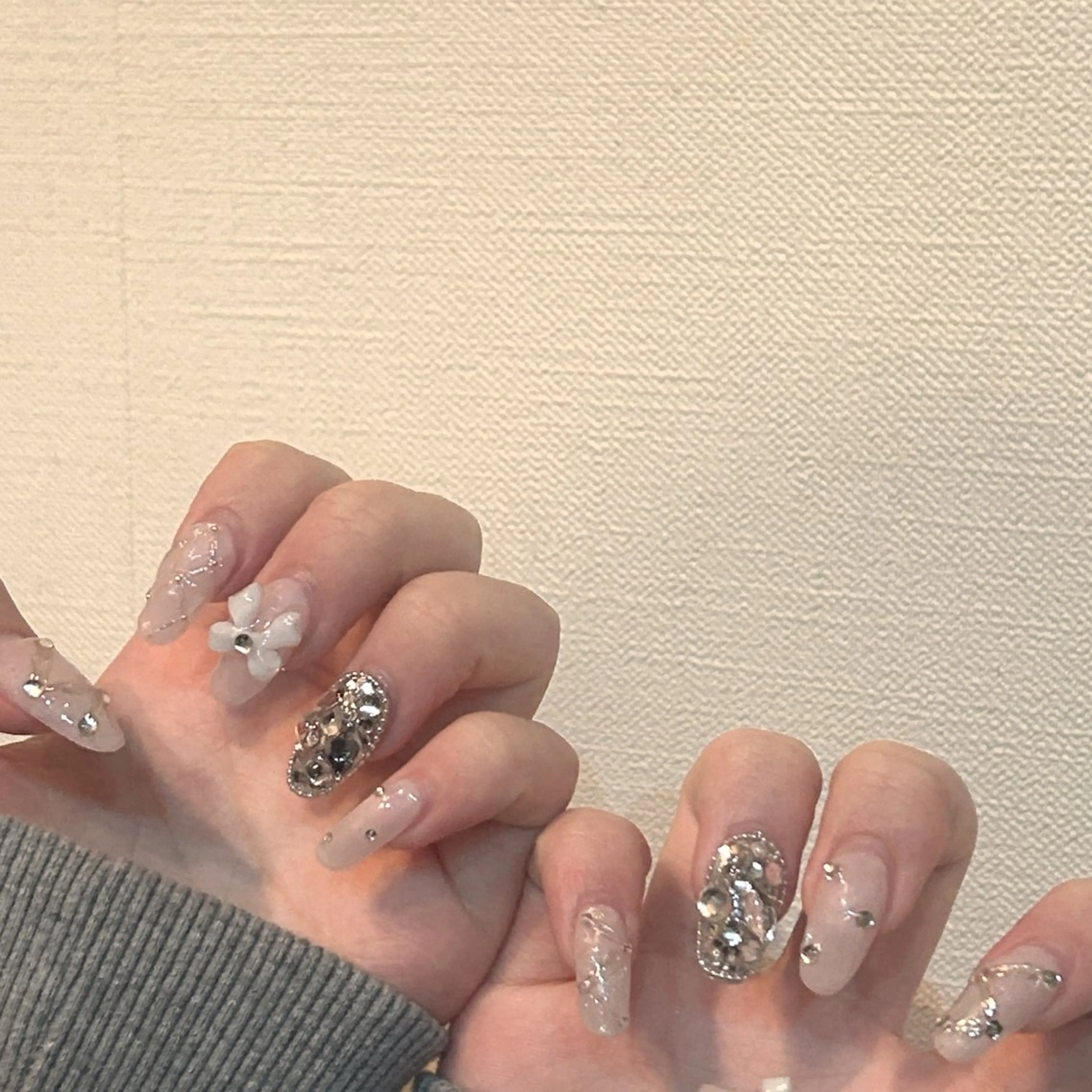 ネイル MODA MANAMIᵕ̈のネイルデザイン