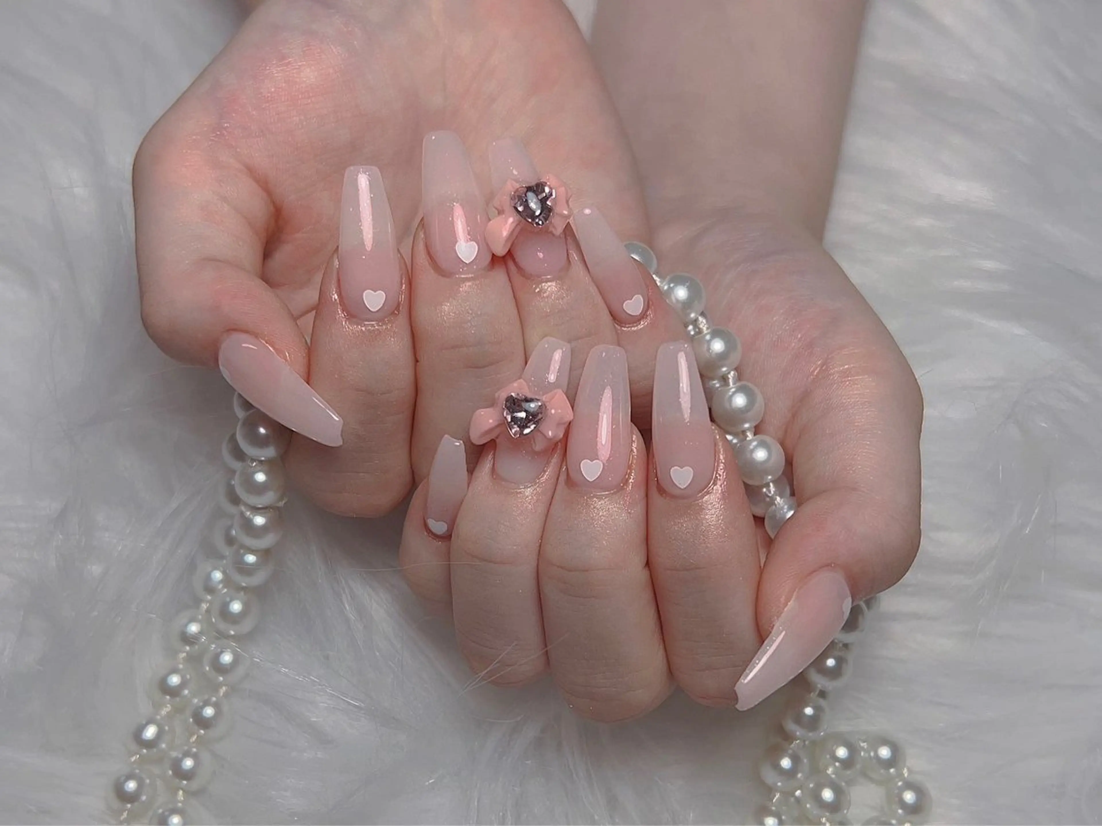 ネイル MOA NAIL所属・MoaNail🫶 Yoshiのネイルデザイン